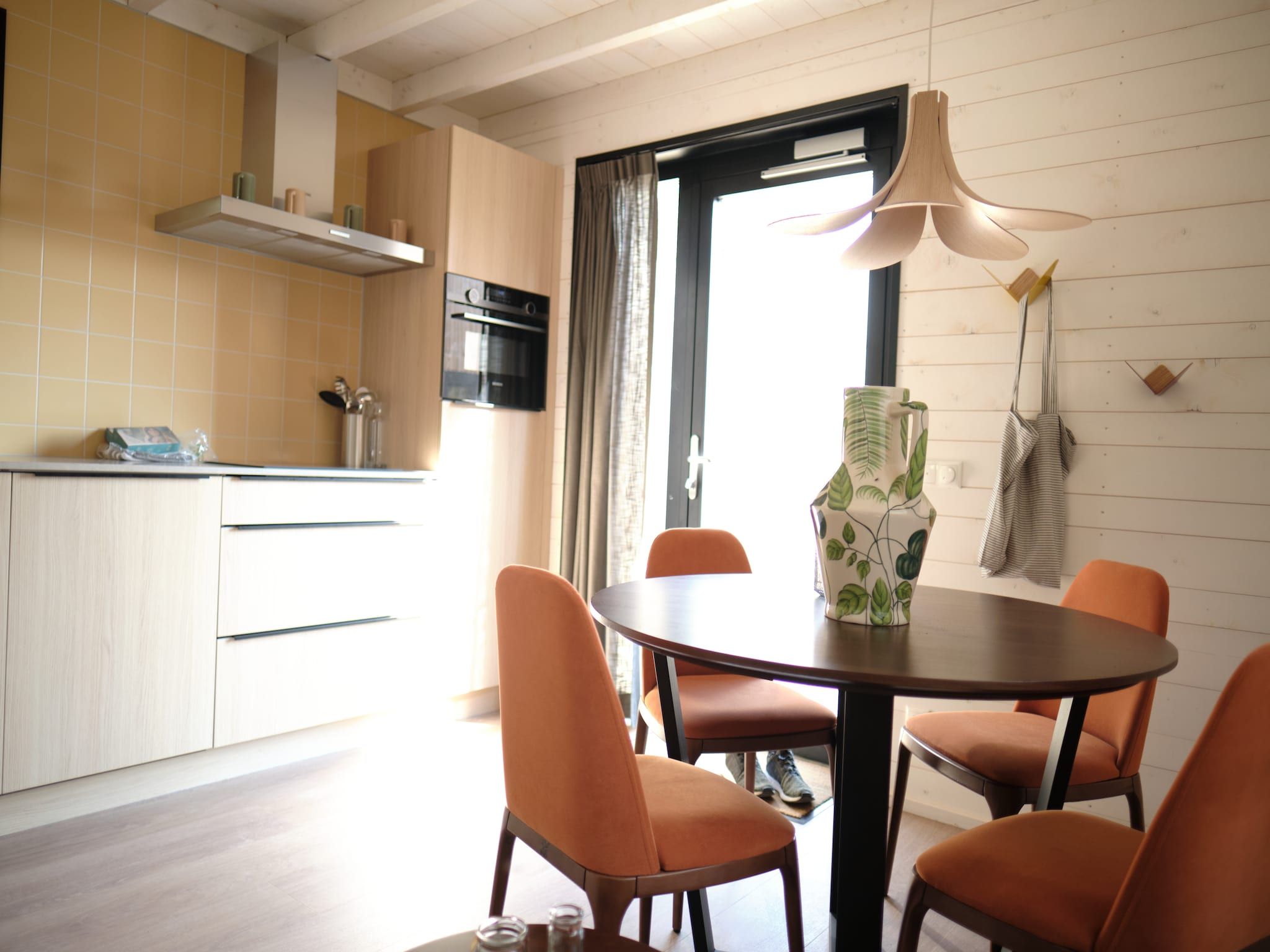 De eetkamer van Resort Gulpen 3 in Gulpen