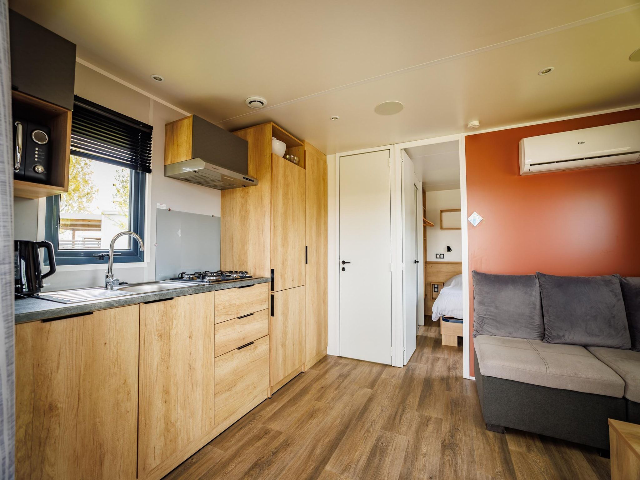 De keuken van Vakantiepark Eiland van Maurik 8 in Maurik