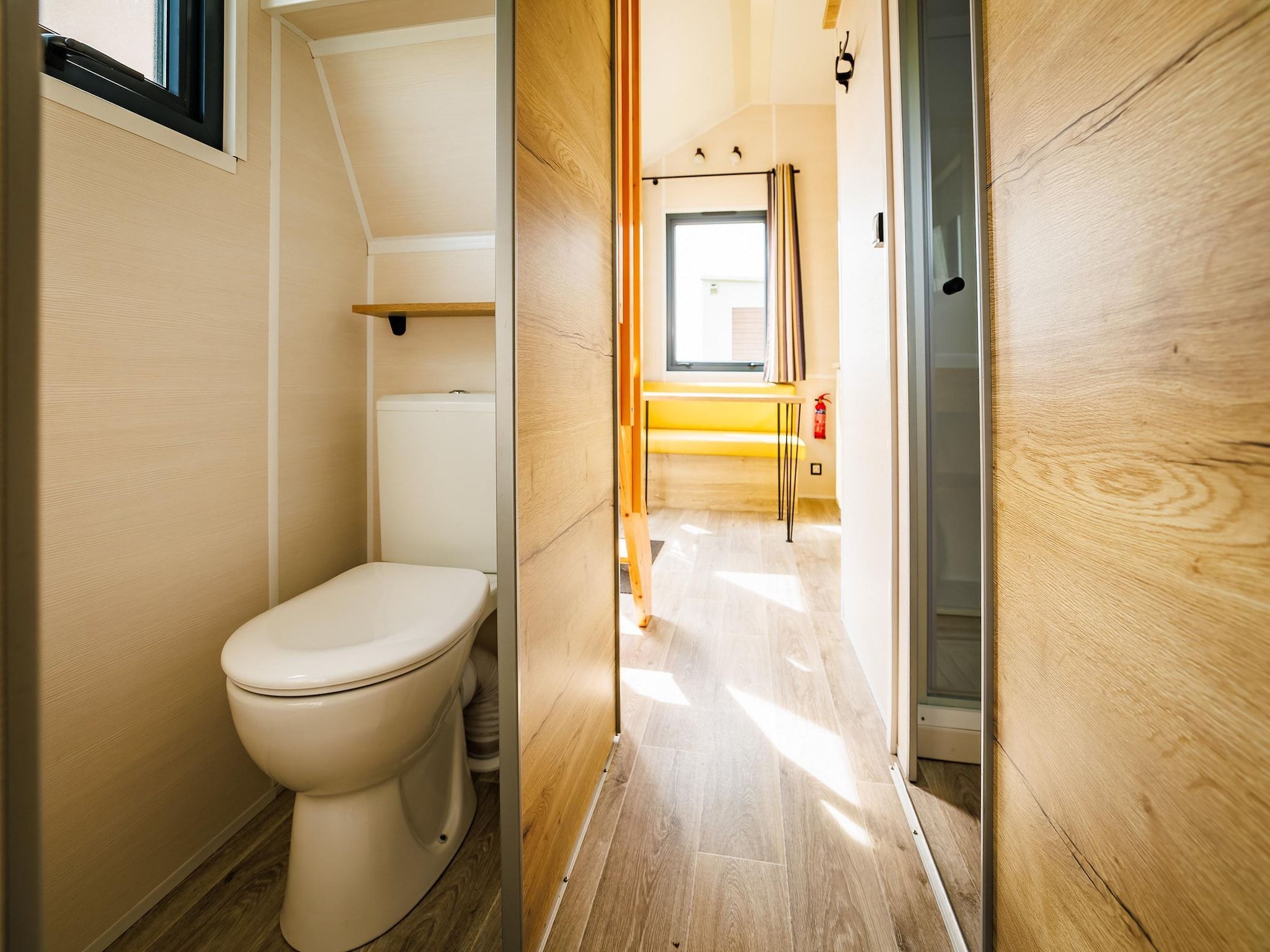 De badkamer van Vakantiepark Eiland van Maurik 9 in Maurik