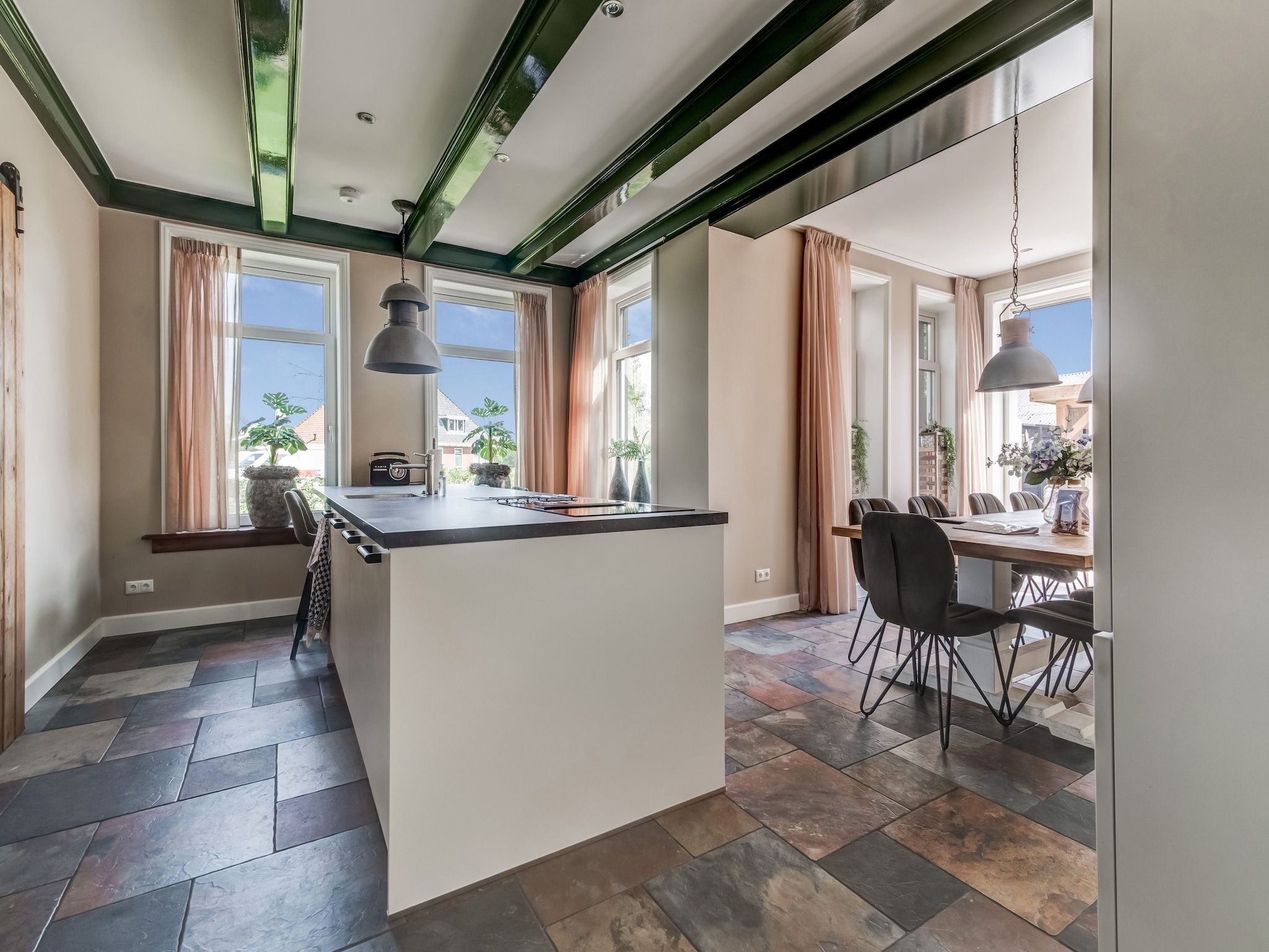 De keuken van Boerderij Koatstertille in Friesland