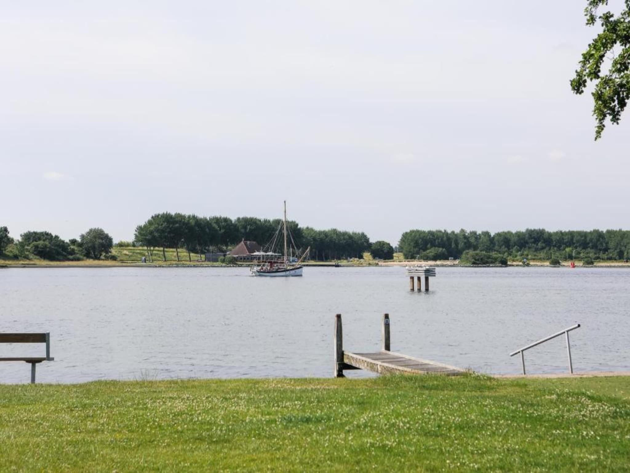 Oostkapelseweg 32 -Ooievaar in Serooskerke - Foto 26 van 40