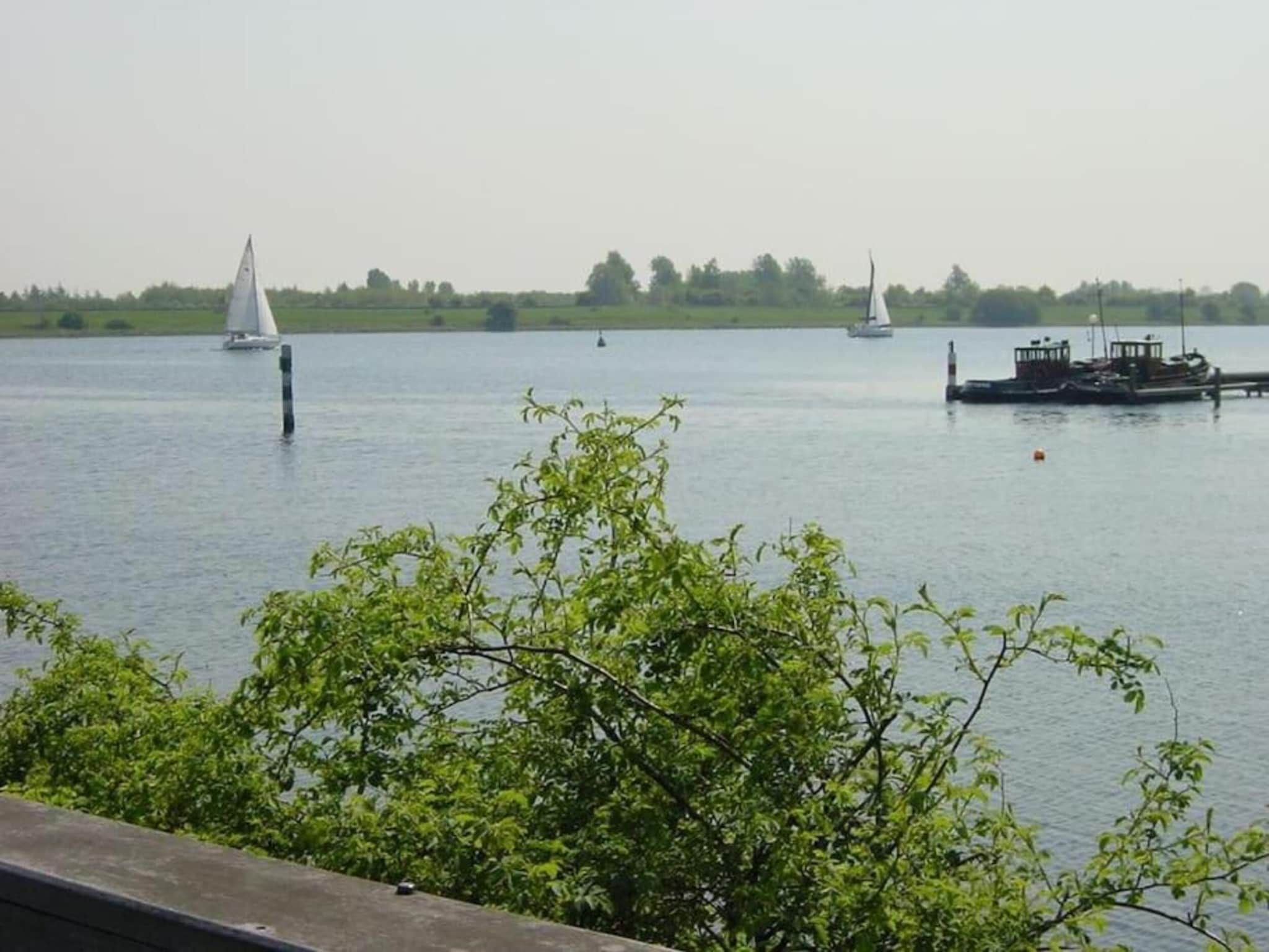 Oostkapelseweg 32 -Ooievaar in Serooskerke - Foto 32 van 40