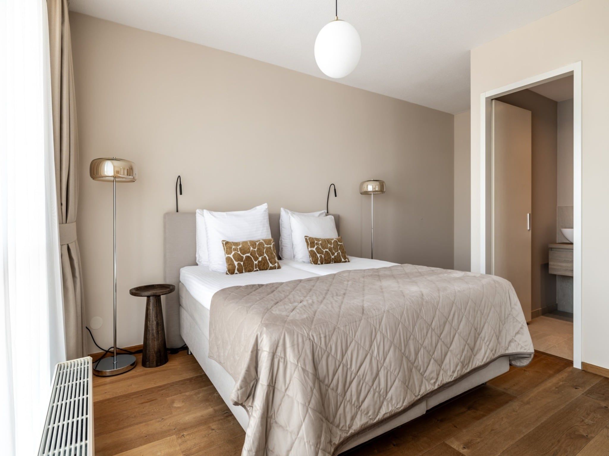 Een slaapkamer van Scheveningen Harbour 42A in Den Haag