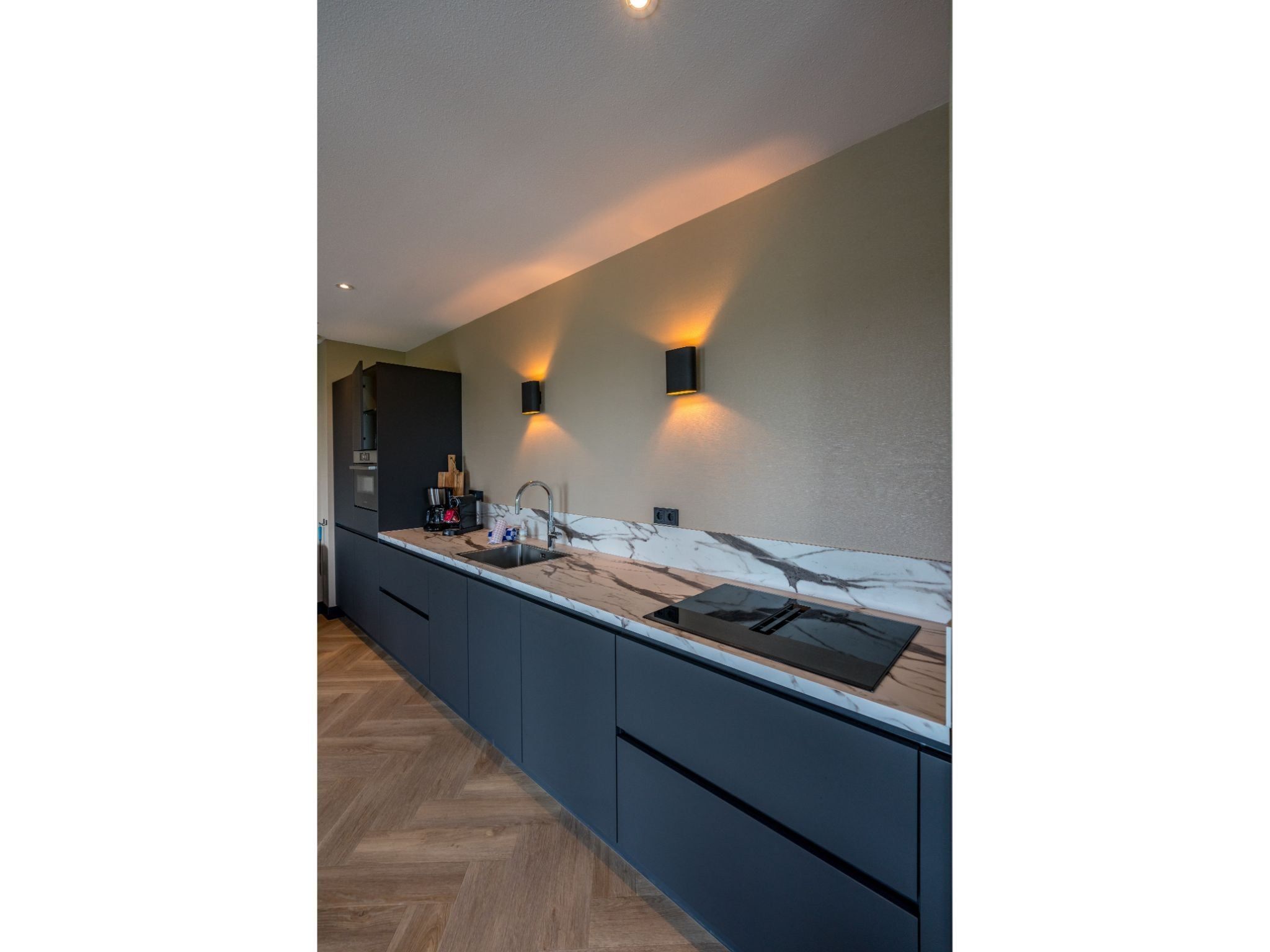 De keuken van P-Princenhof C in De Cocksdorp