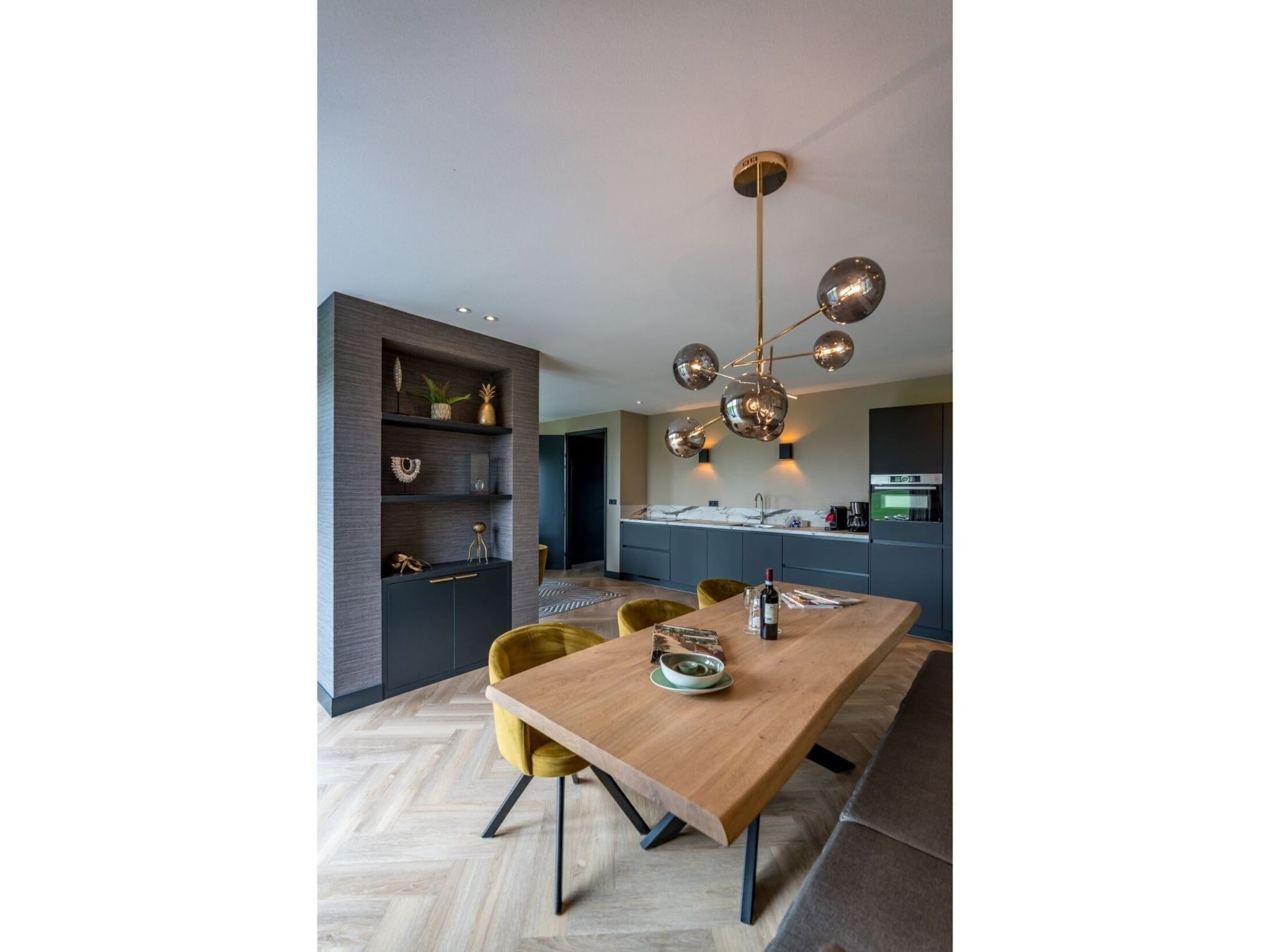 De eetkamer van P-Princenhof C in De Cocksdorp