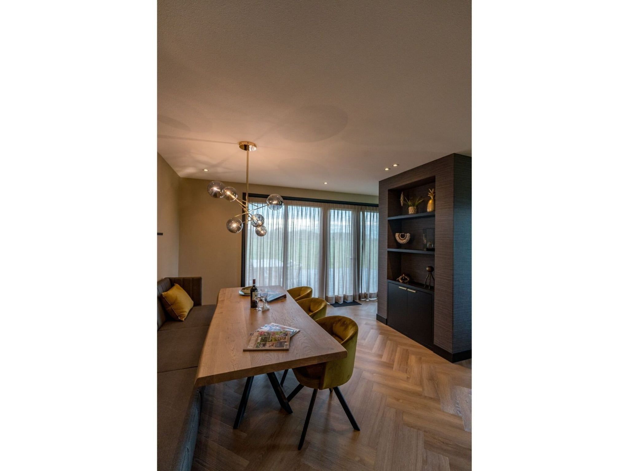 De eetkamer van P-Princenhof C in De Cocksdorp