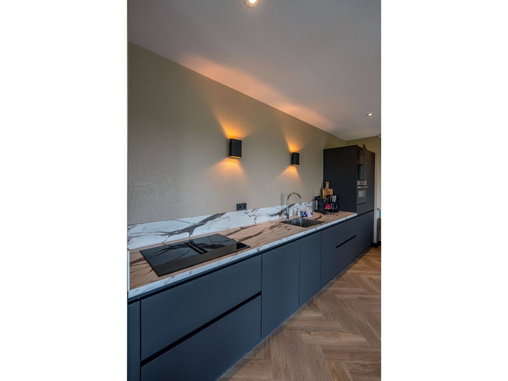 De keuken van P-Princenhof C in De Cocksdorp