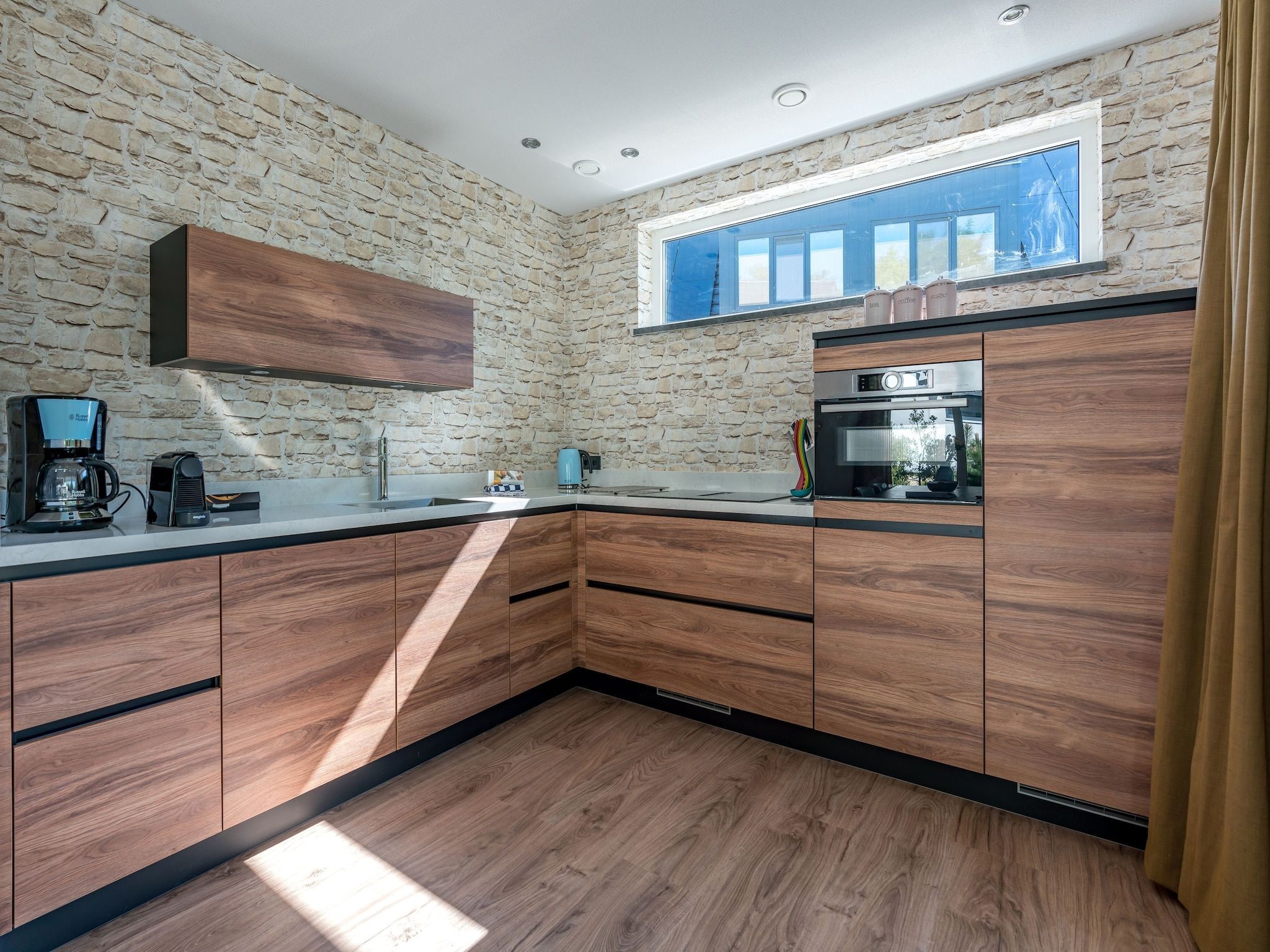 De keuken van De Grauwe Kiekendief Wellness in Den Burg