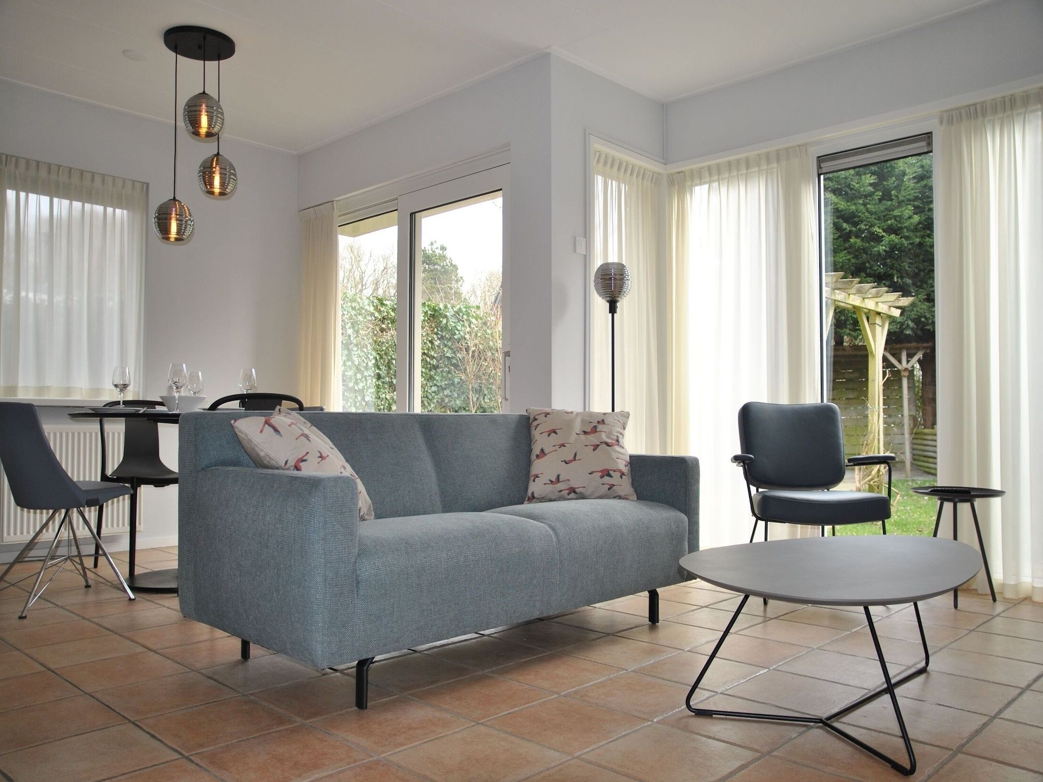 De woonkamer van Zilte Bries in De Koog Texel