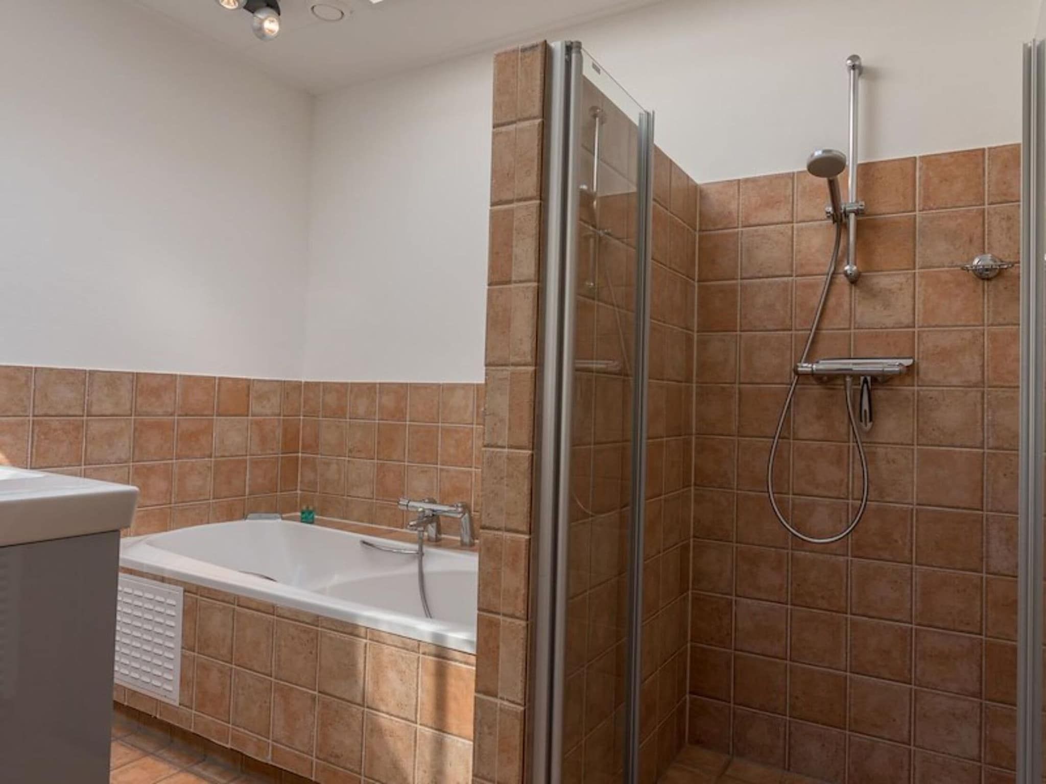 De badkamer van Zilte Bries in De Koog Texel