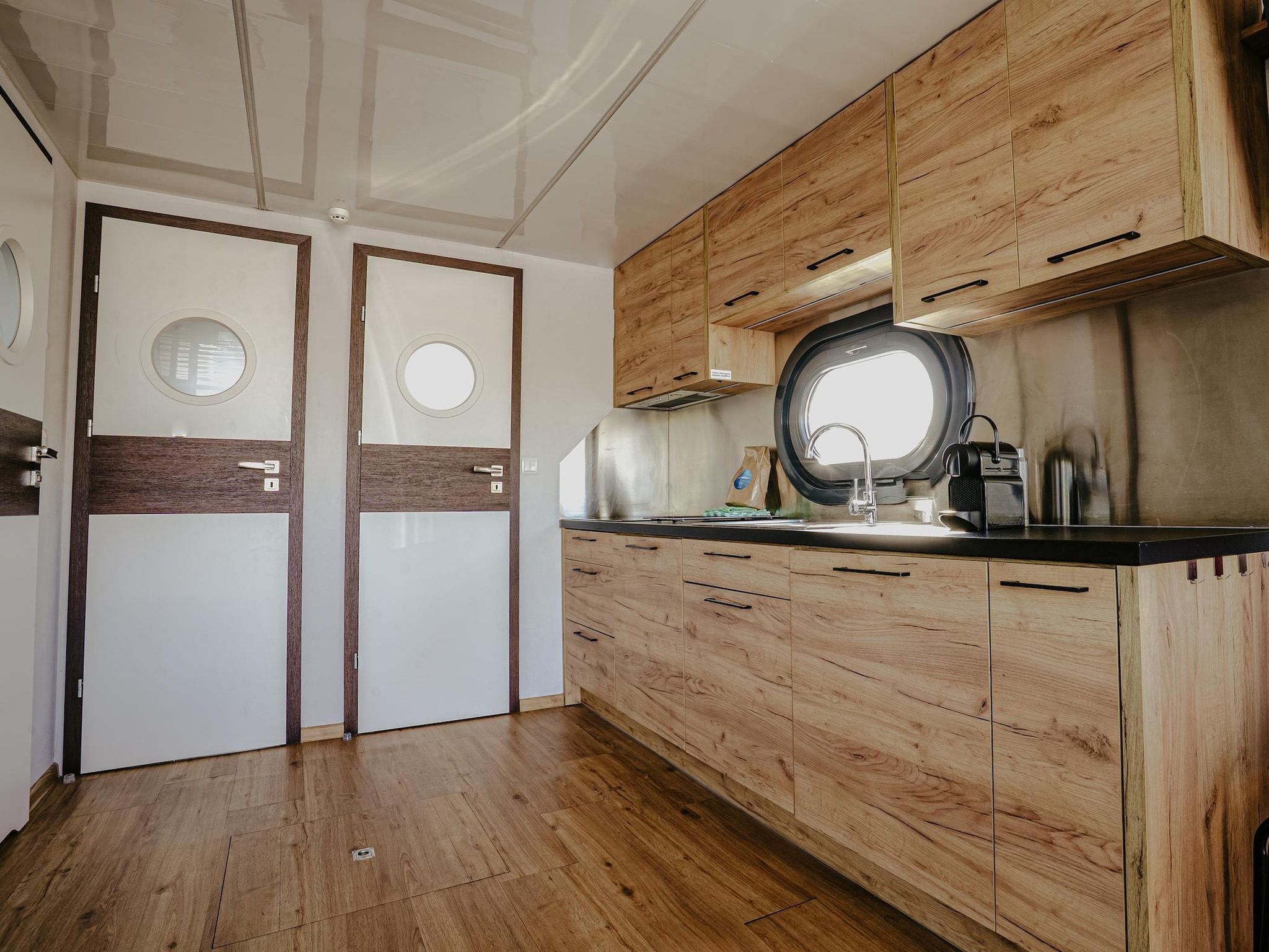 De keuken van Waterpark de Meerparel 10 in Uitgeest