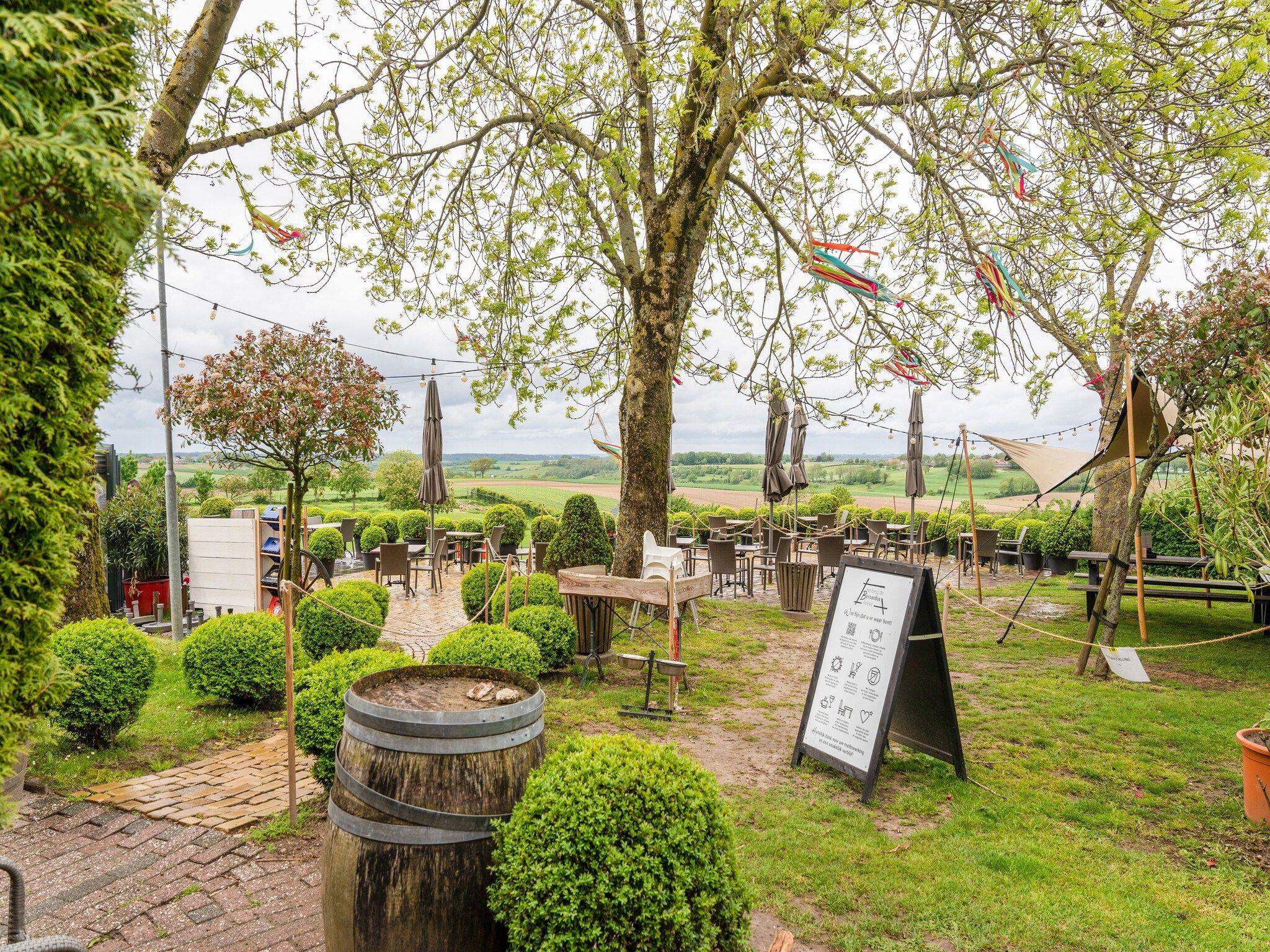 De tuin van Valleyview Cottages - NR03 in Ubachsberg