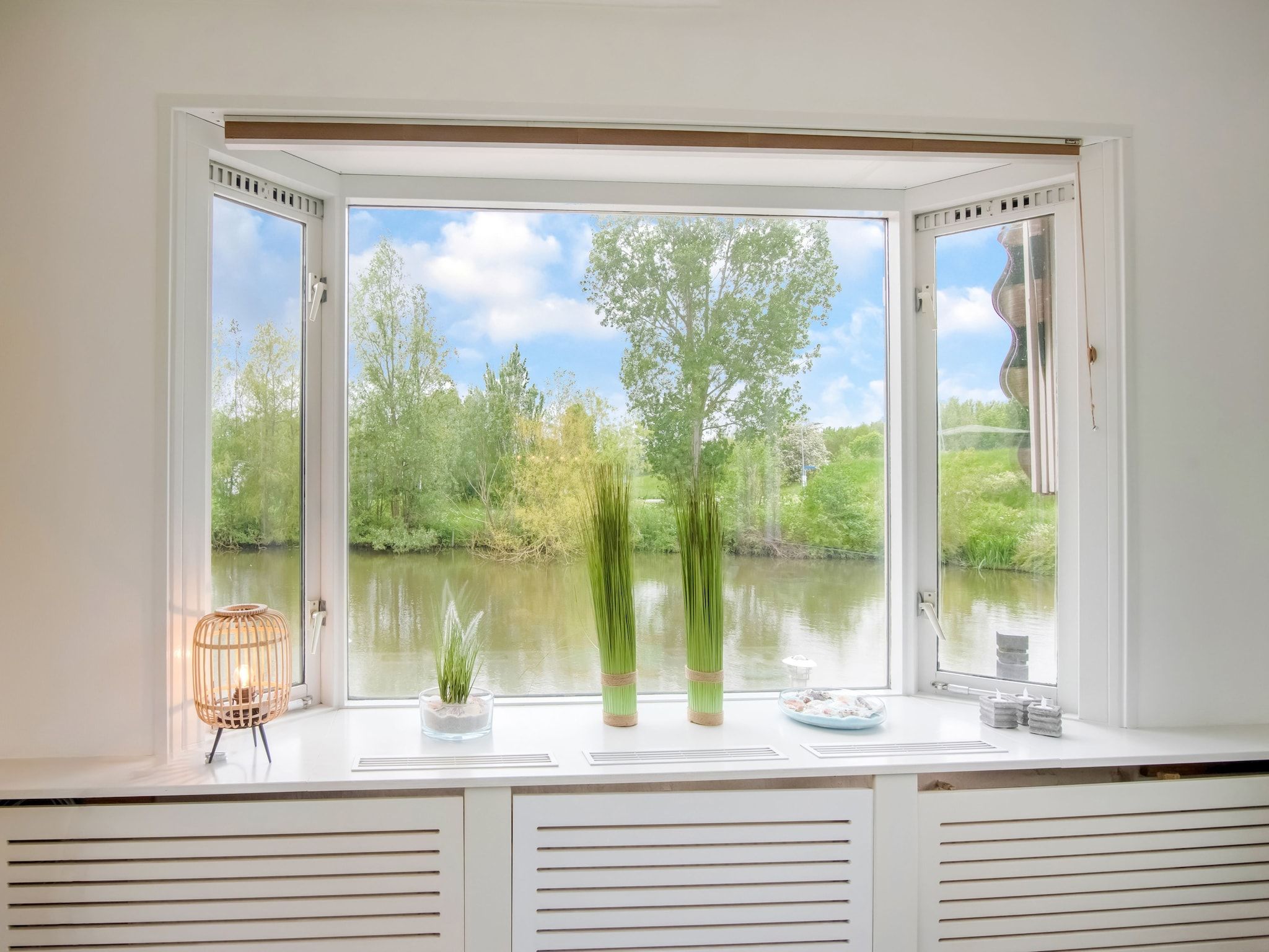 Het uitzicht vanaf Villa Avondrood in Ooltgensplaat