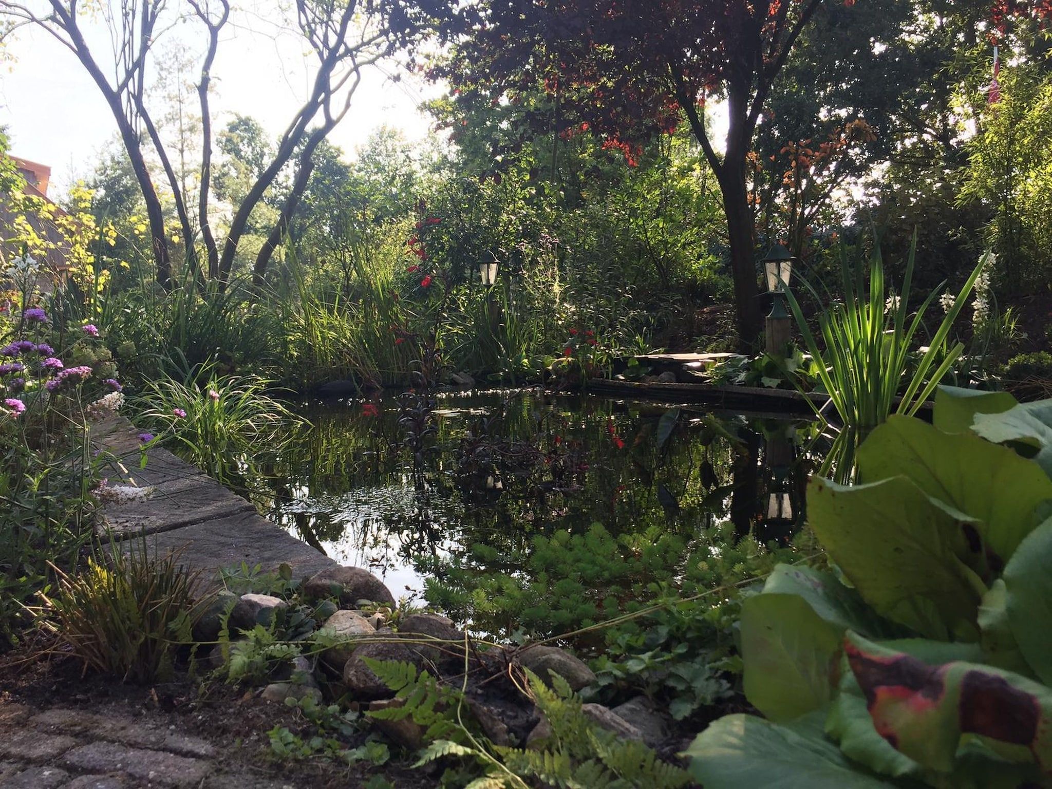 De tuin van 't Huuske Truuske in Reutum