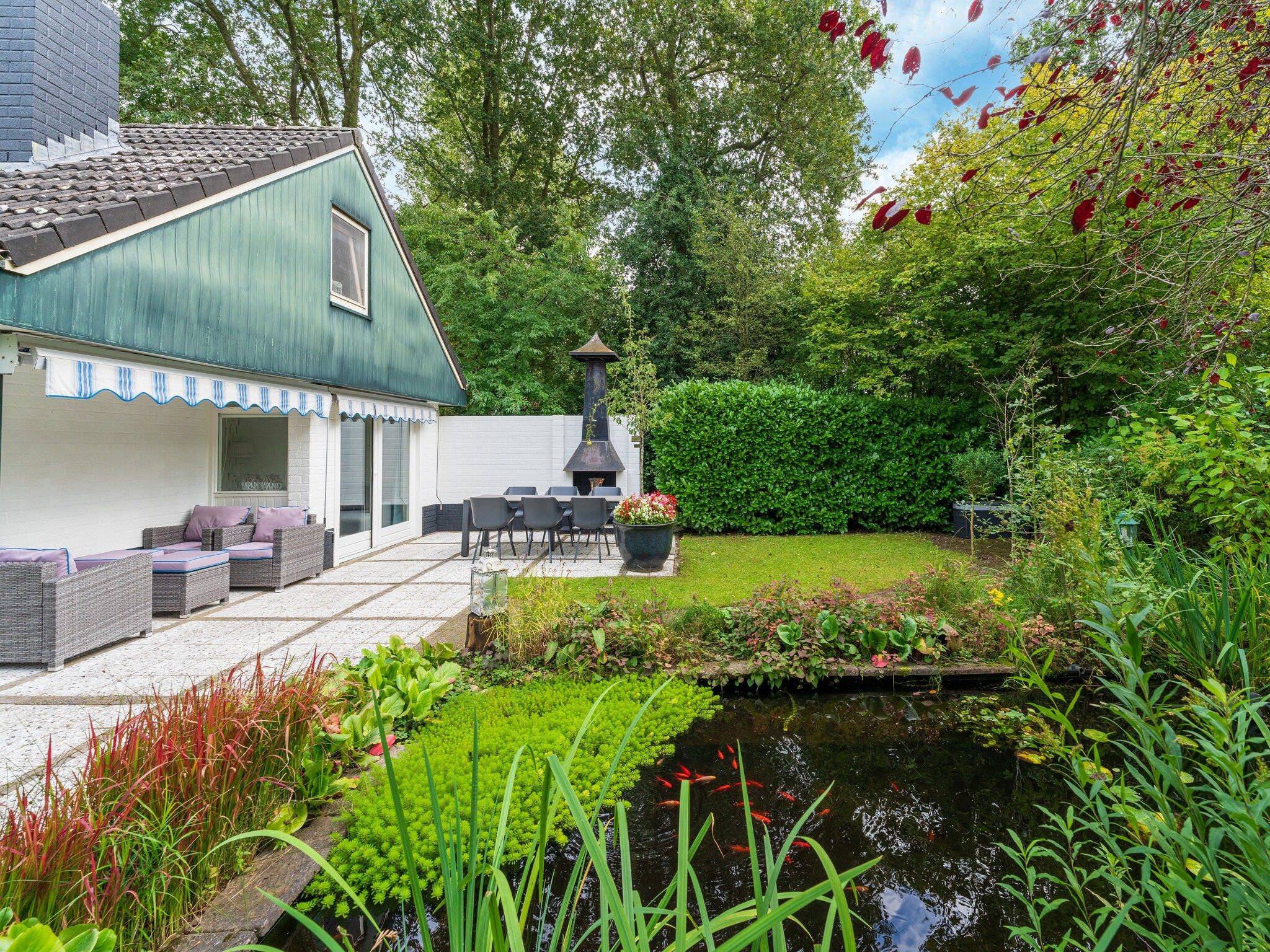 De tuin van 't Huuske Truuske in Reutum