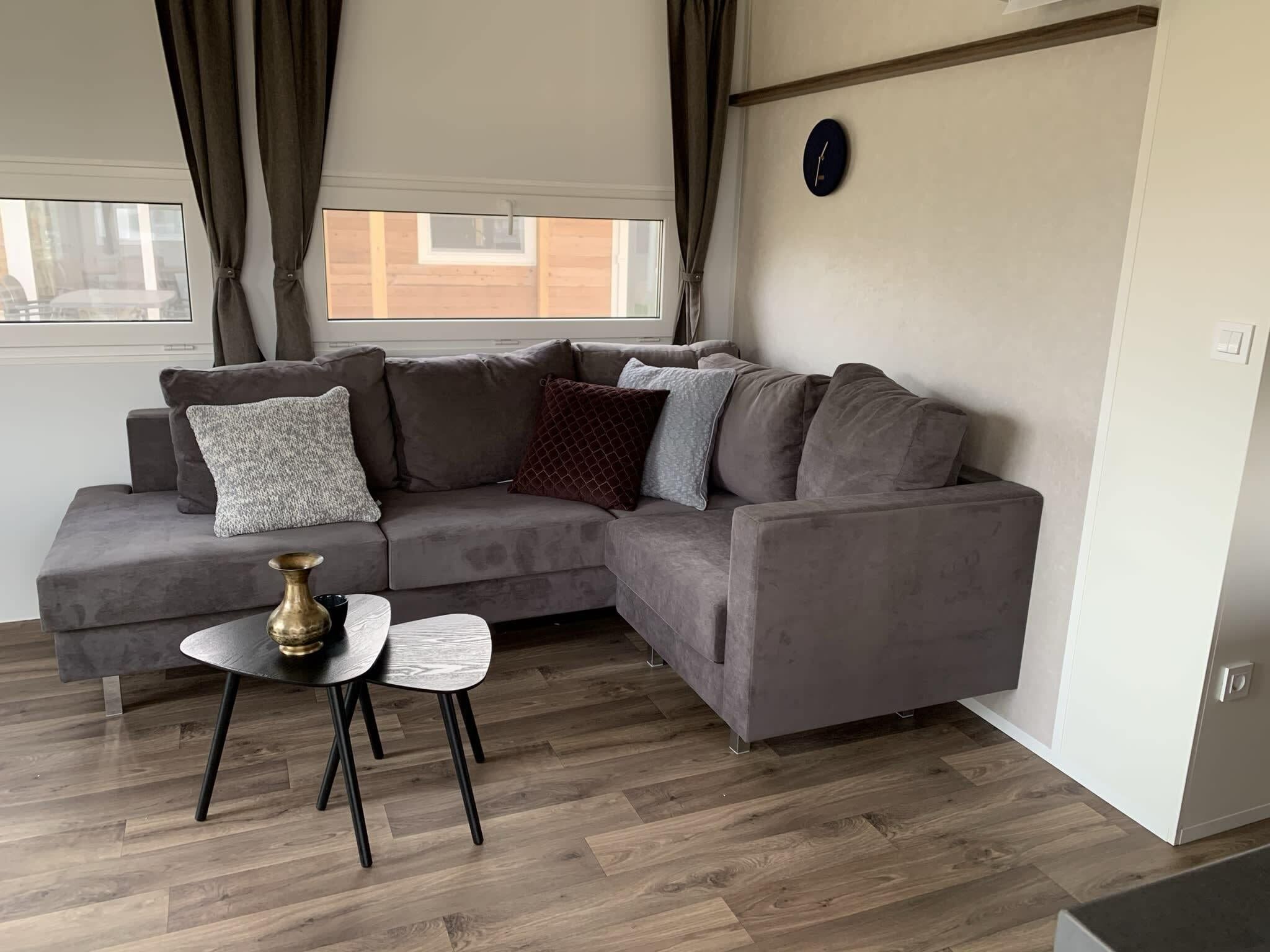 De woonkamer van Cottage 4 in Kaatsheuvel