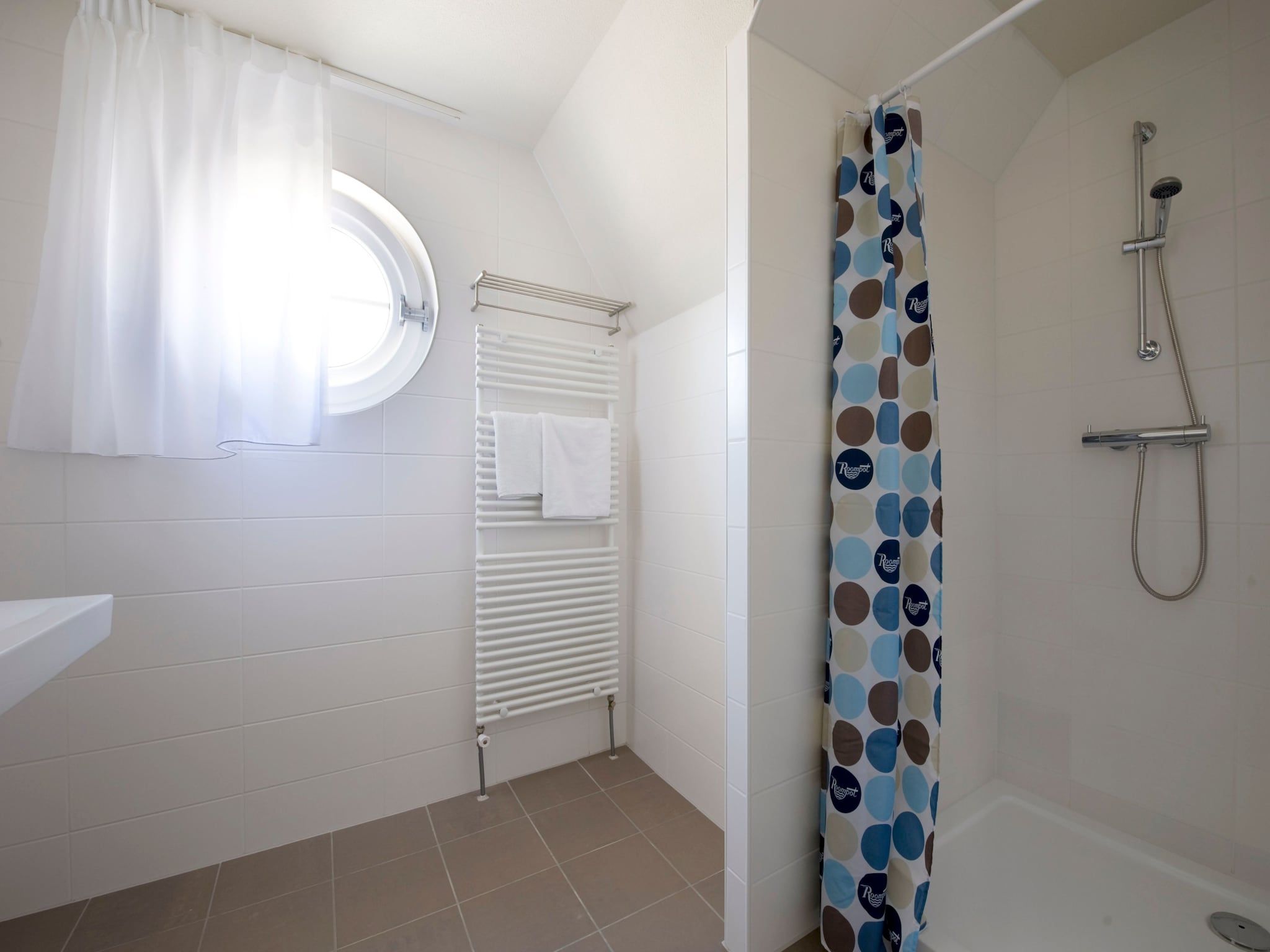 De badkamer van Noordzee Residence Cadzand-Bad 16 in Cadzand-Bad