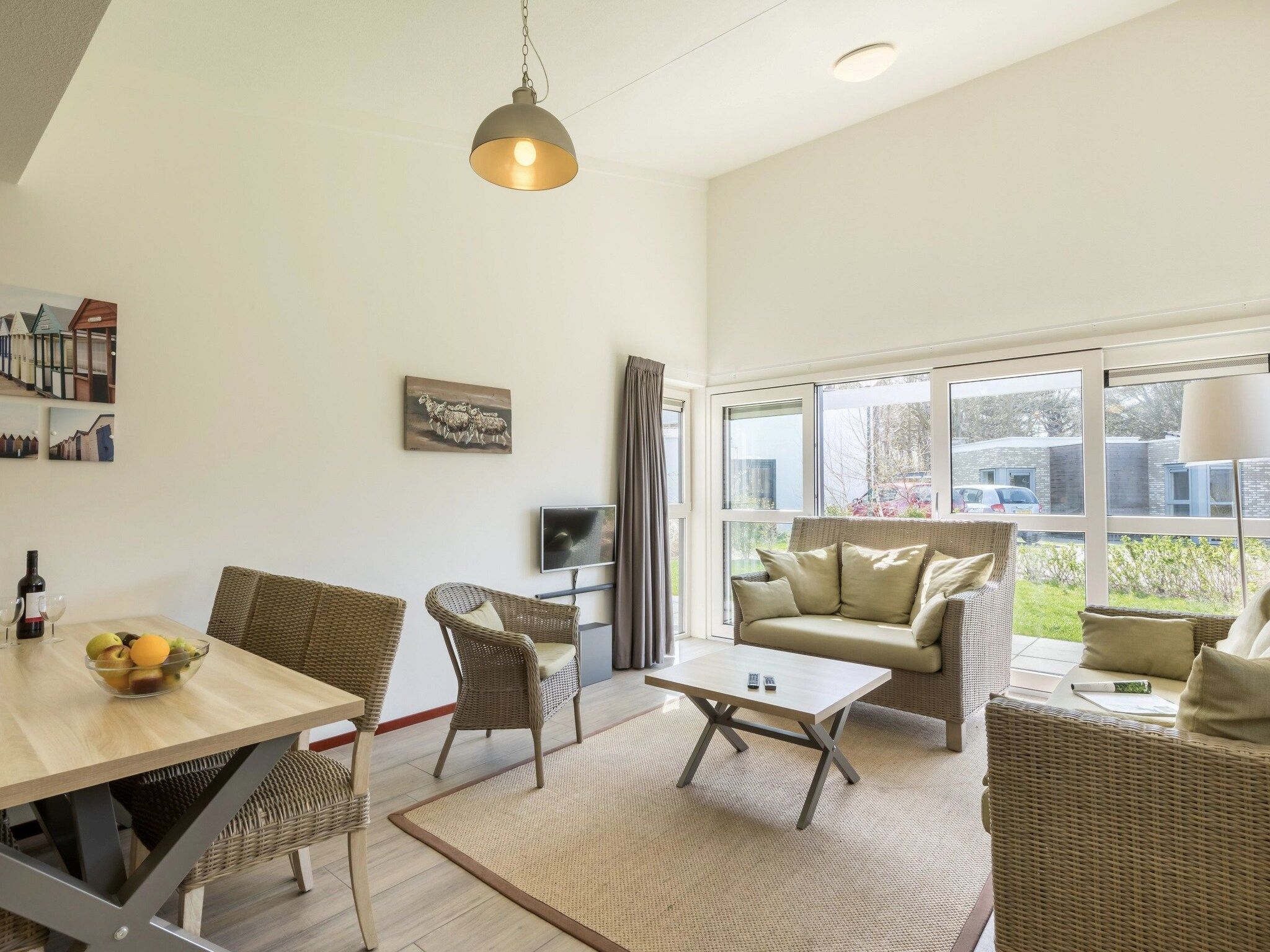 De woonkamer van Kustpark Texel 13 in De Koog