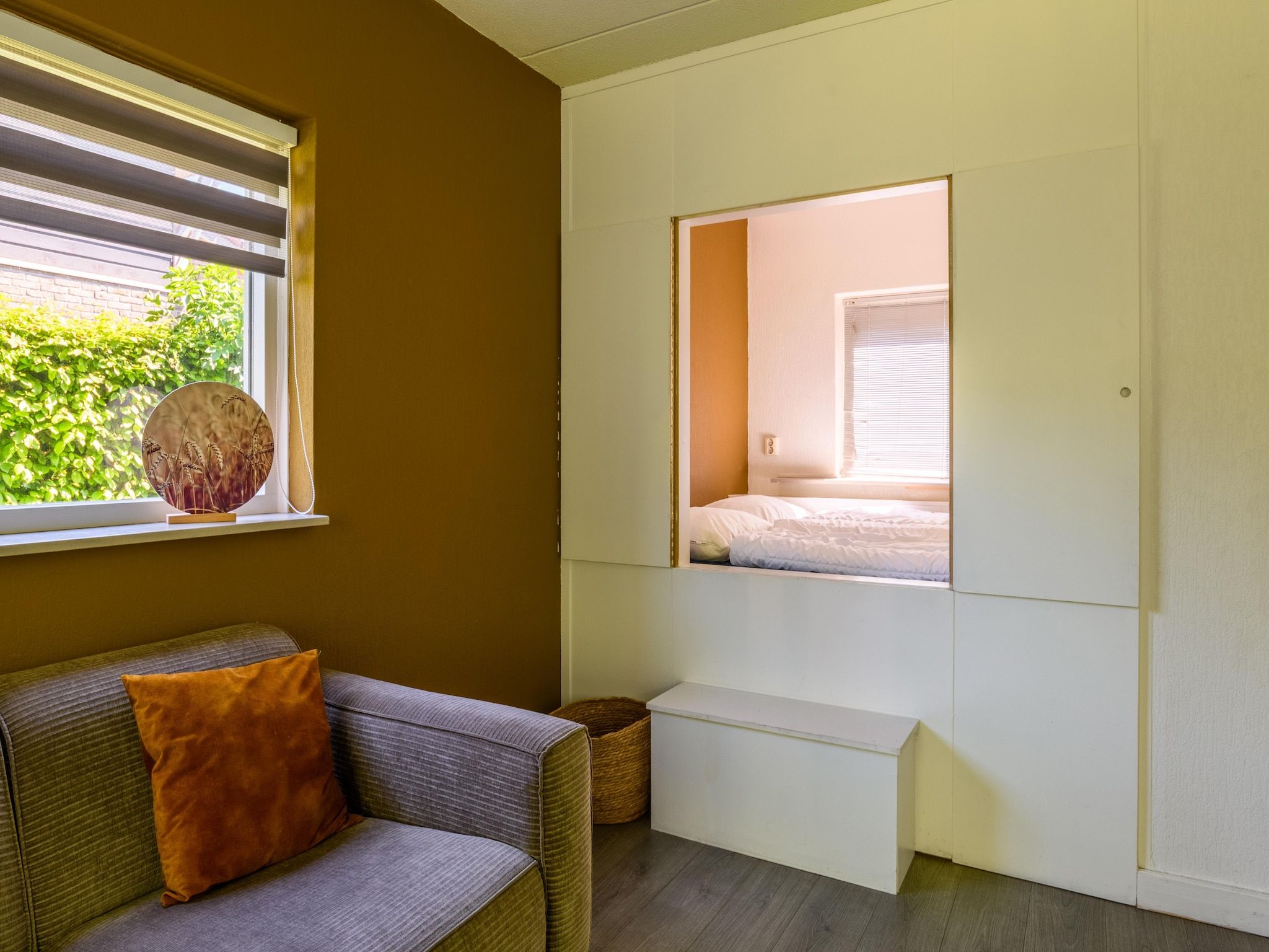 De woonkamer van Vakantiepark Emslandermeer 13 in Vlagtwedde