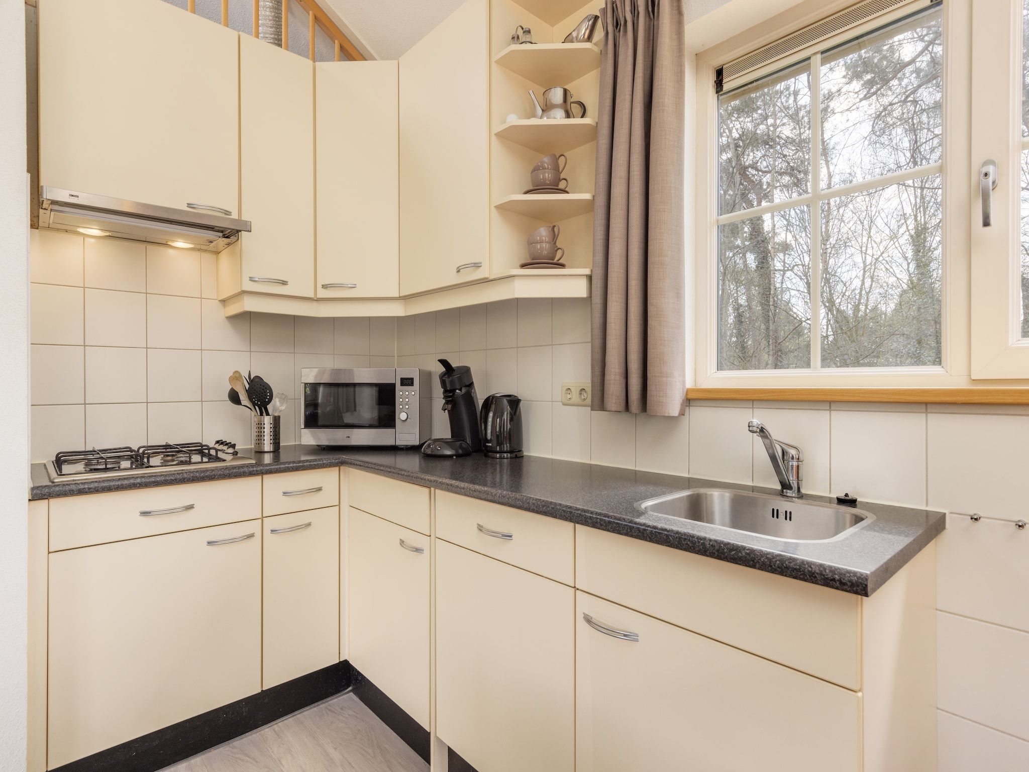 De keuken van De Veluwse Hoevegaerde 2 in Putten