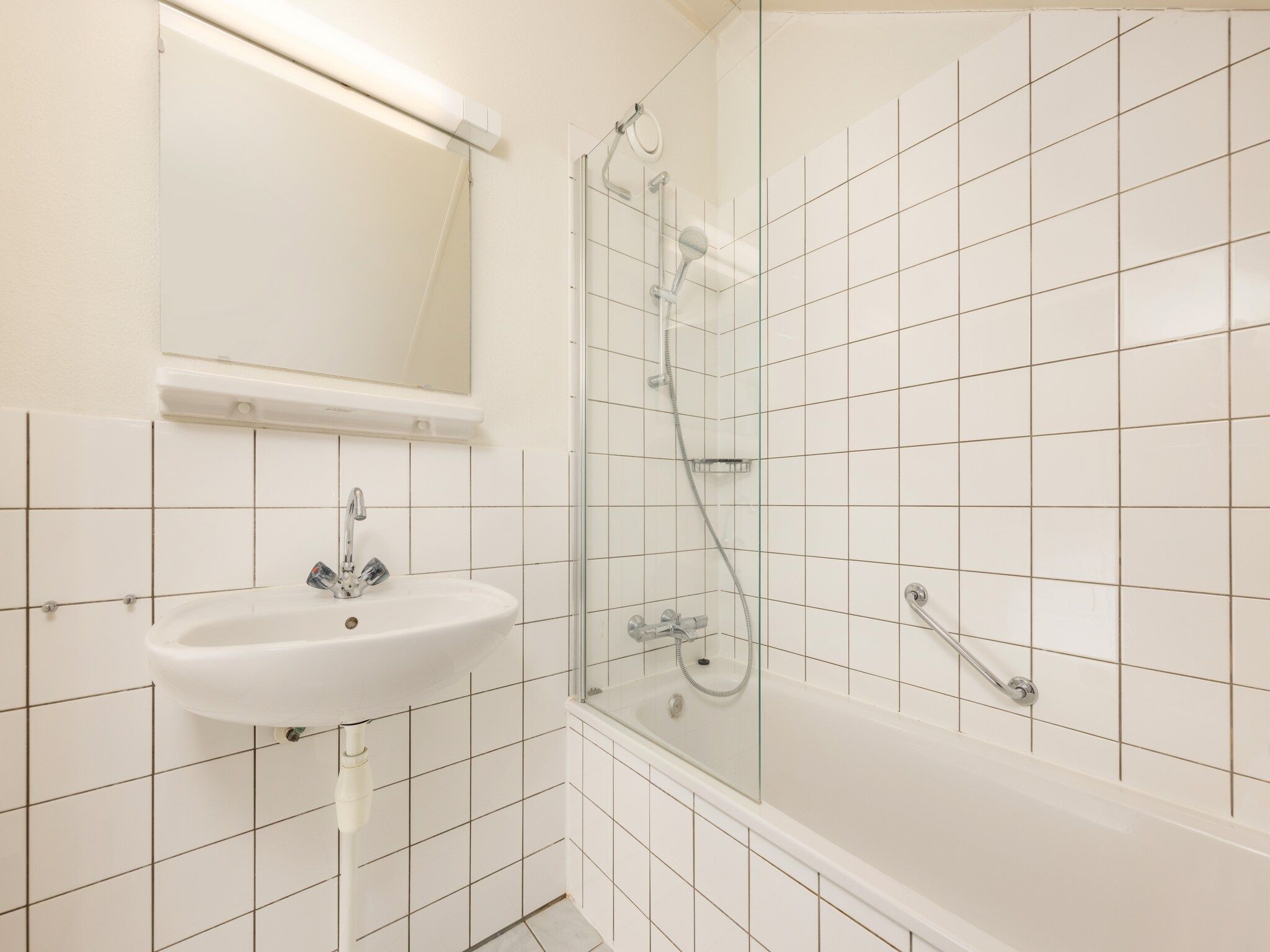 De badkamer van De Veluwse Hoevegaerde 3 in Putten