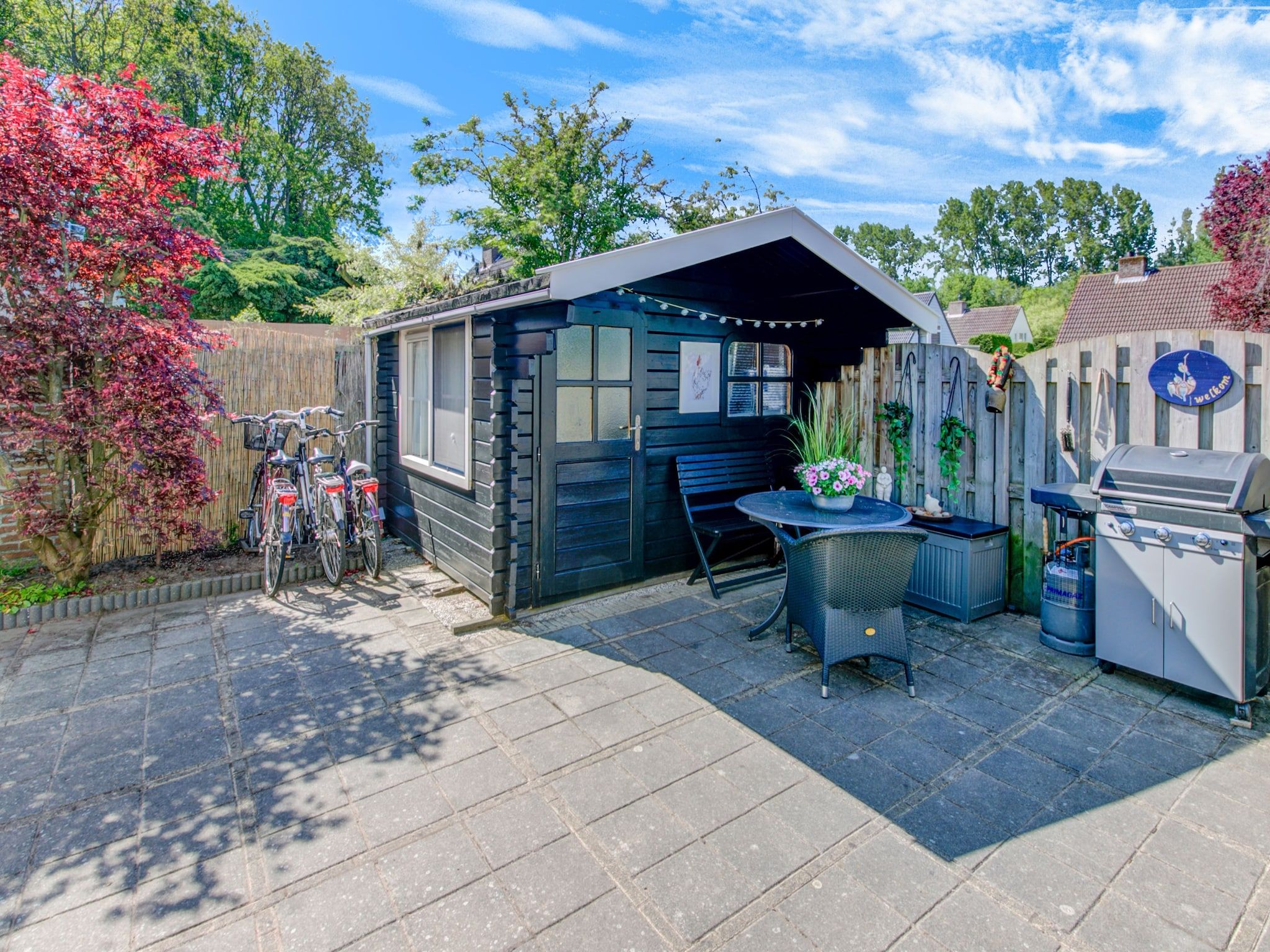 Het terras van Casa Mare in Noordwijkerhout