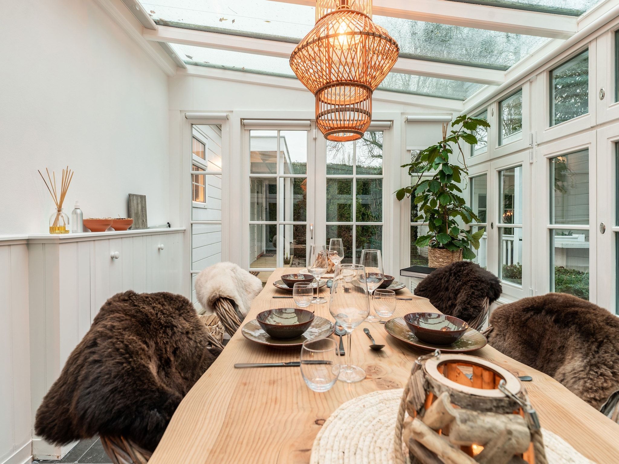 De eetkamer van Chalet Kieftveen 2-4pax nr 571 met Jacuzzi in Voorthuizen