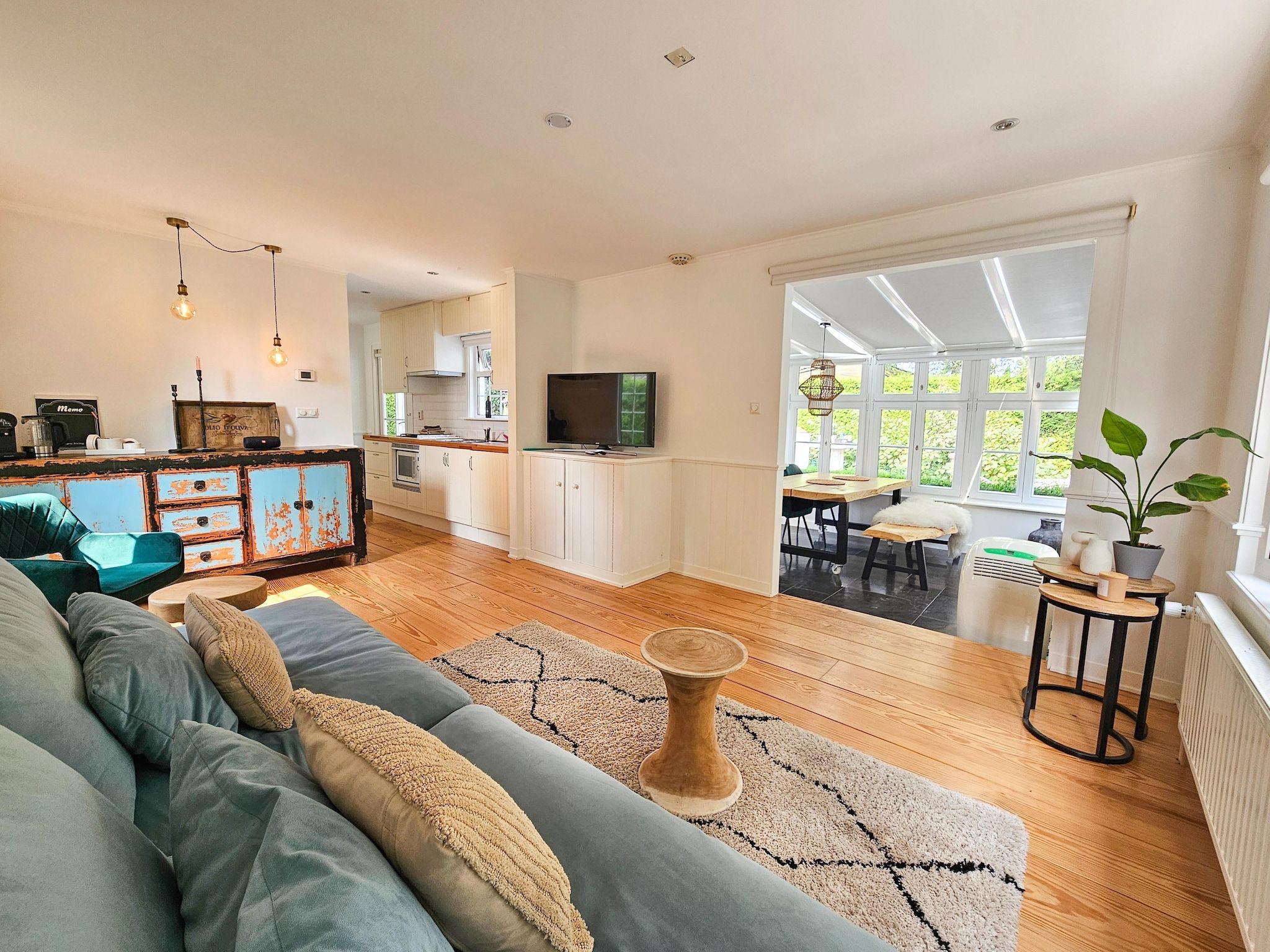 De woonkamer van Chalet Kieftveen 2-4pax nr 571 met Jacuzzi in Voorthuizen