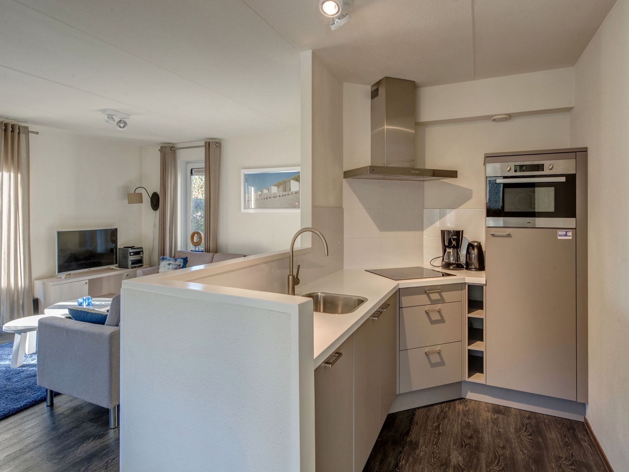 De keuken van Noordzee Résidence De Banjaard 17 in Kamperland