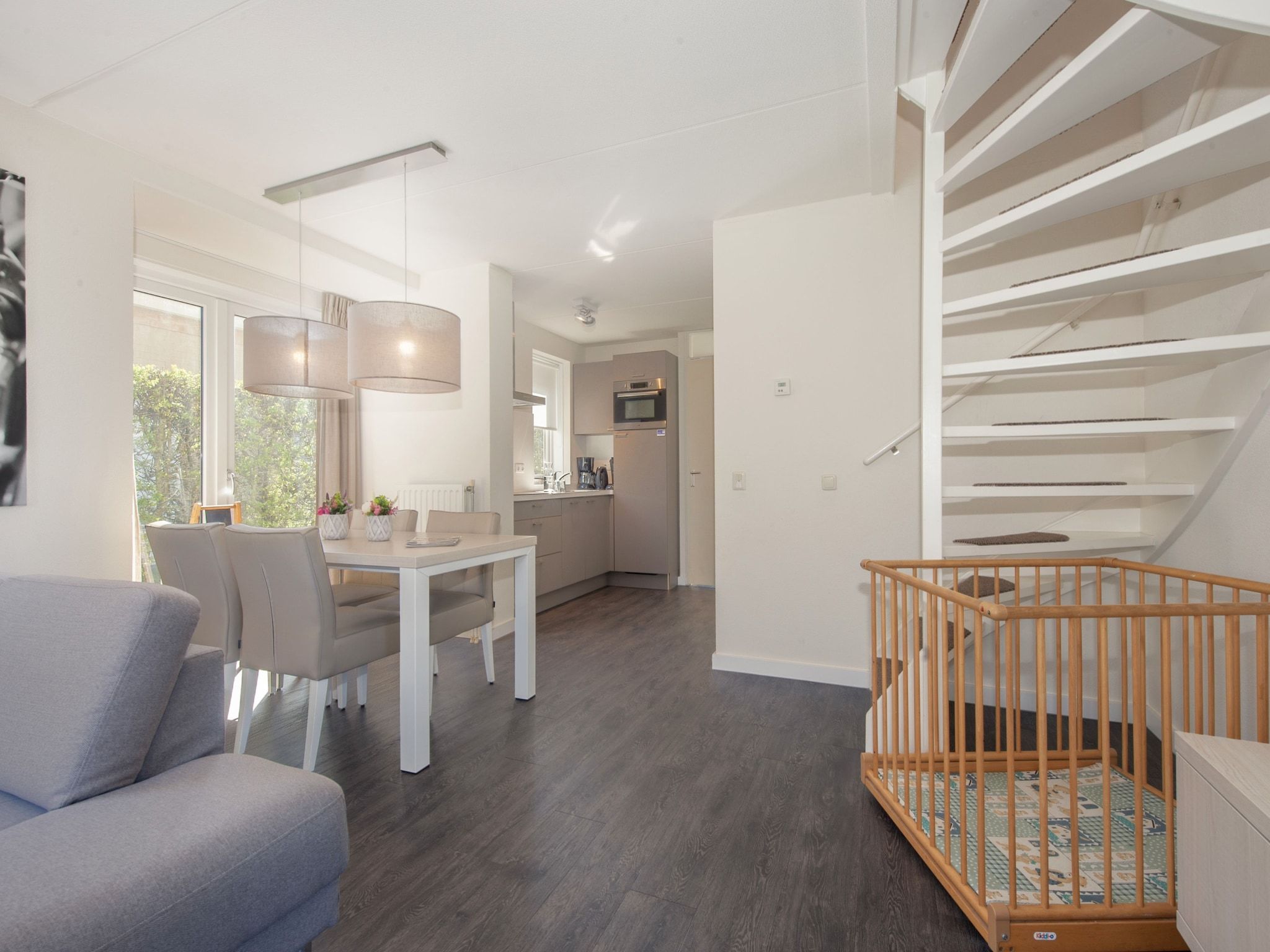 De woonkamer van Noordzee Résidence De Banjaard 18 in Kamperland