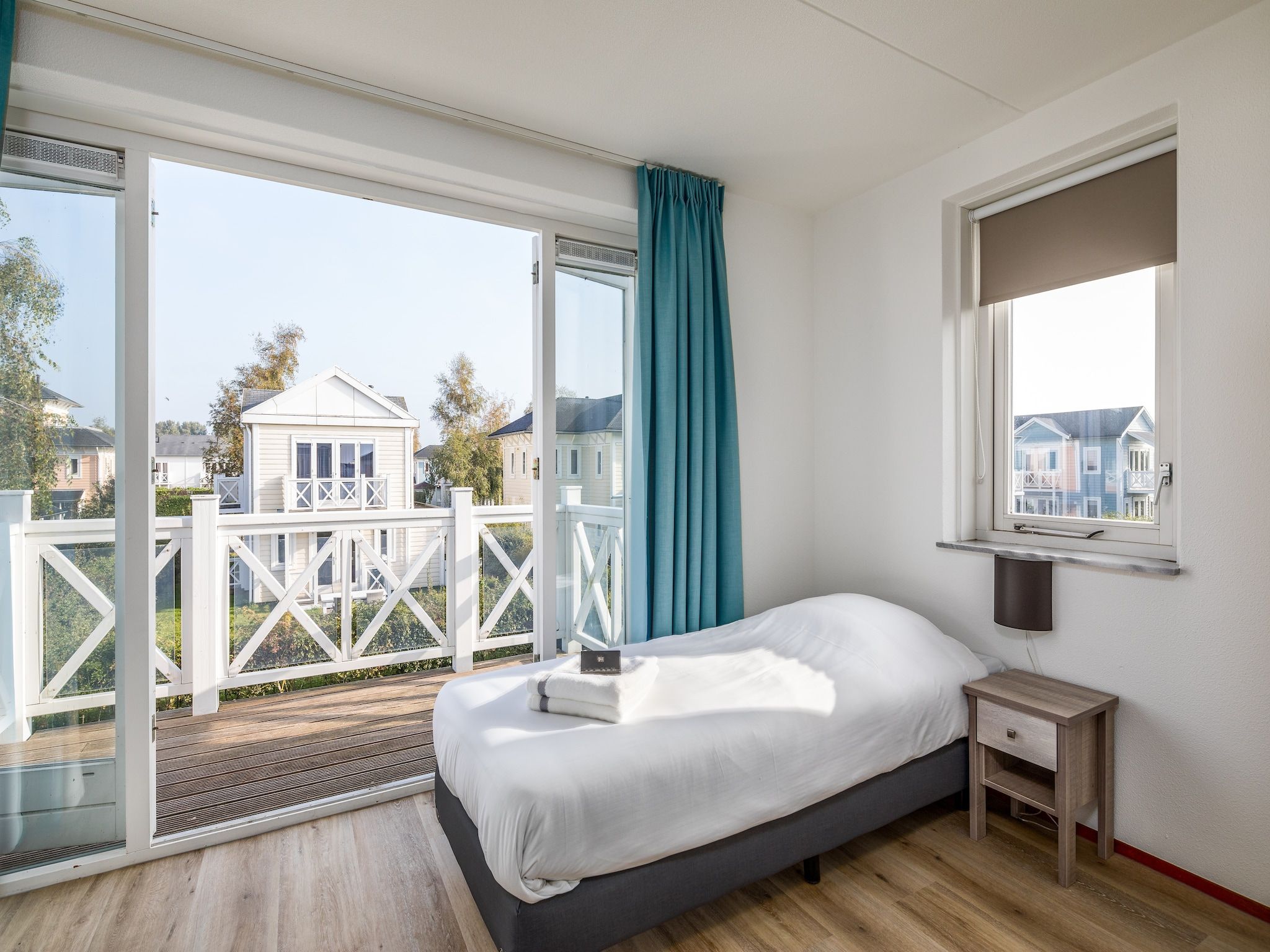 Een slaapkamer van Cape Helius 20 in Hellevoetsluis