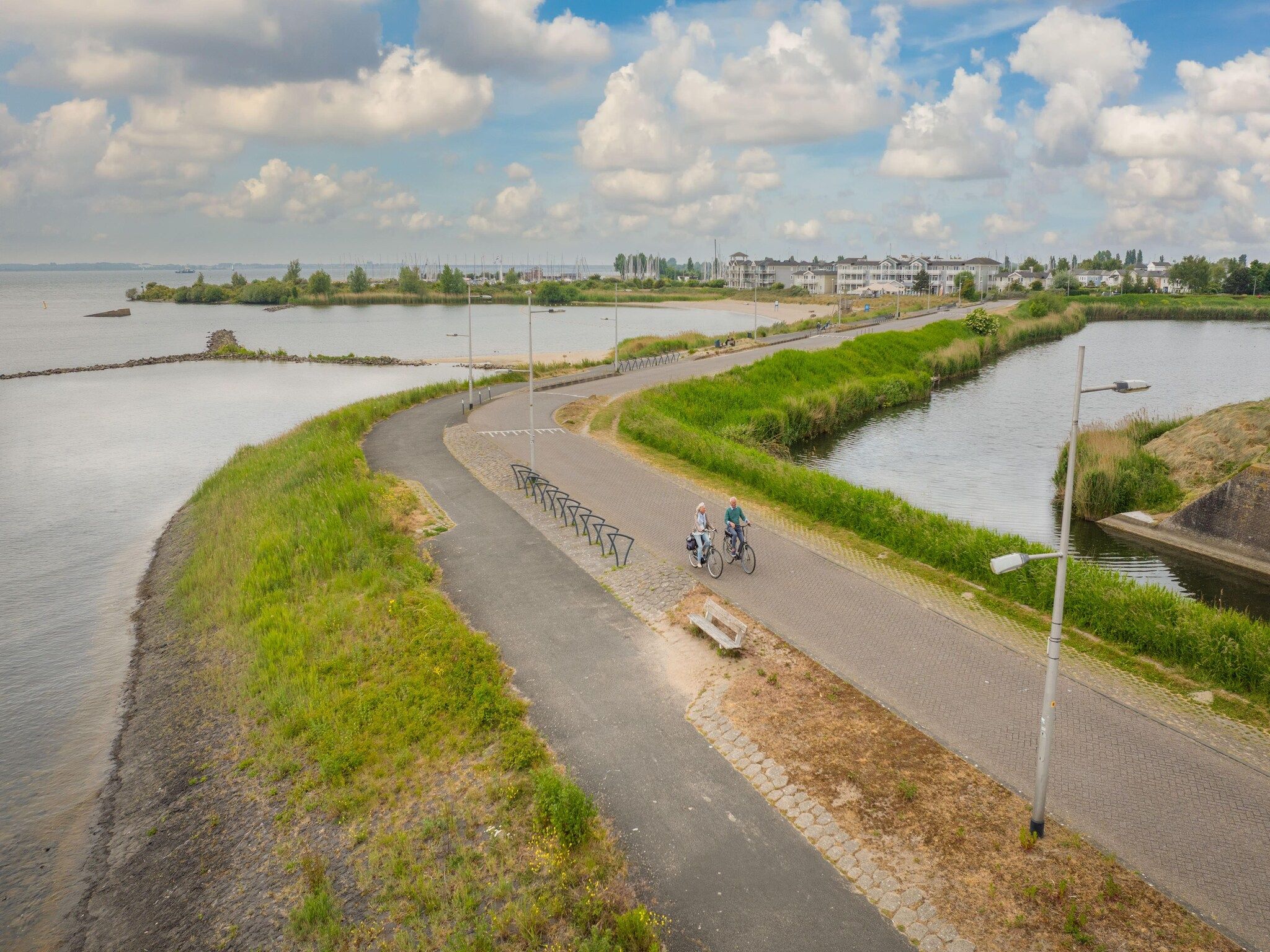 Parkfaciliteiten bij Cape Helius 23 in Hellevoetsluis