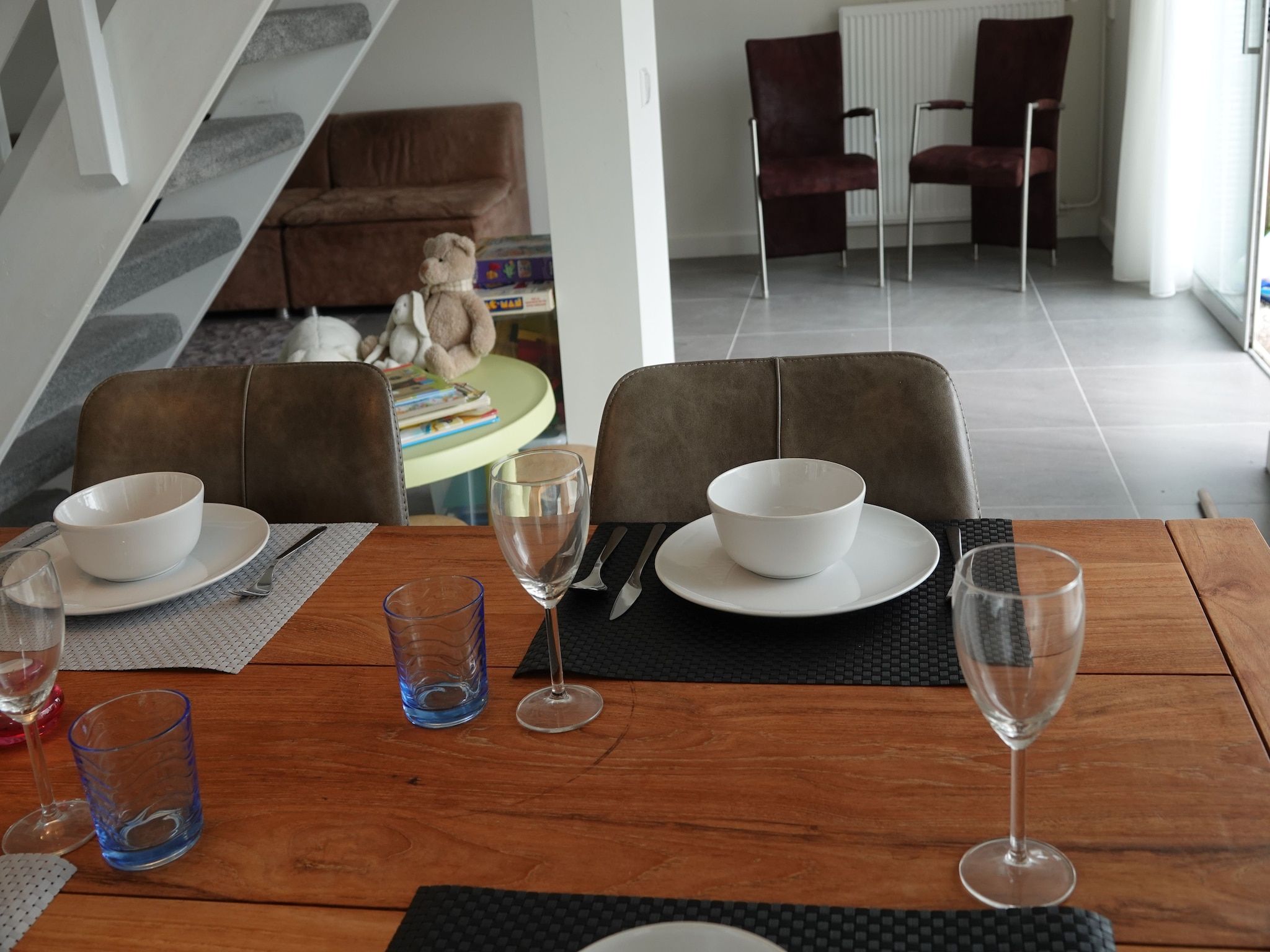 De eetkamer van Relaxing Summer in Noordwijkerhout