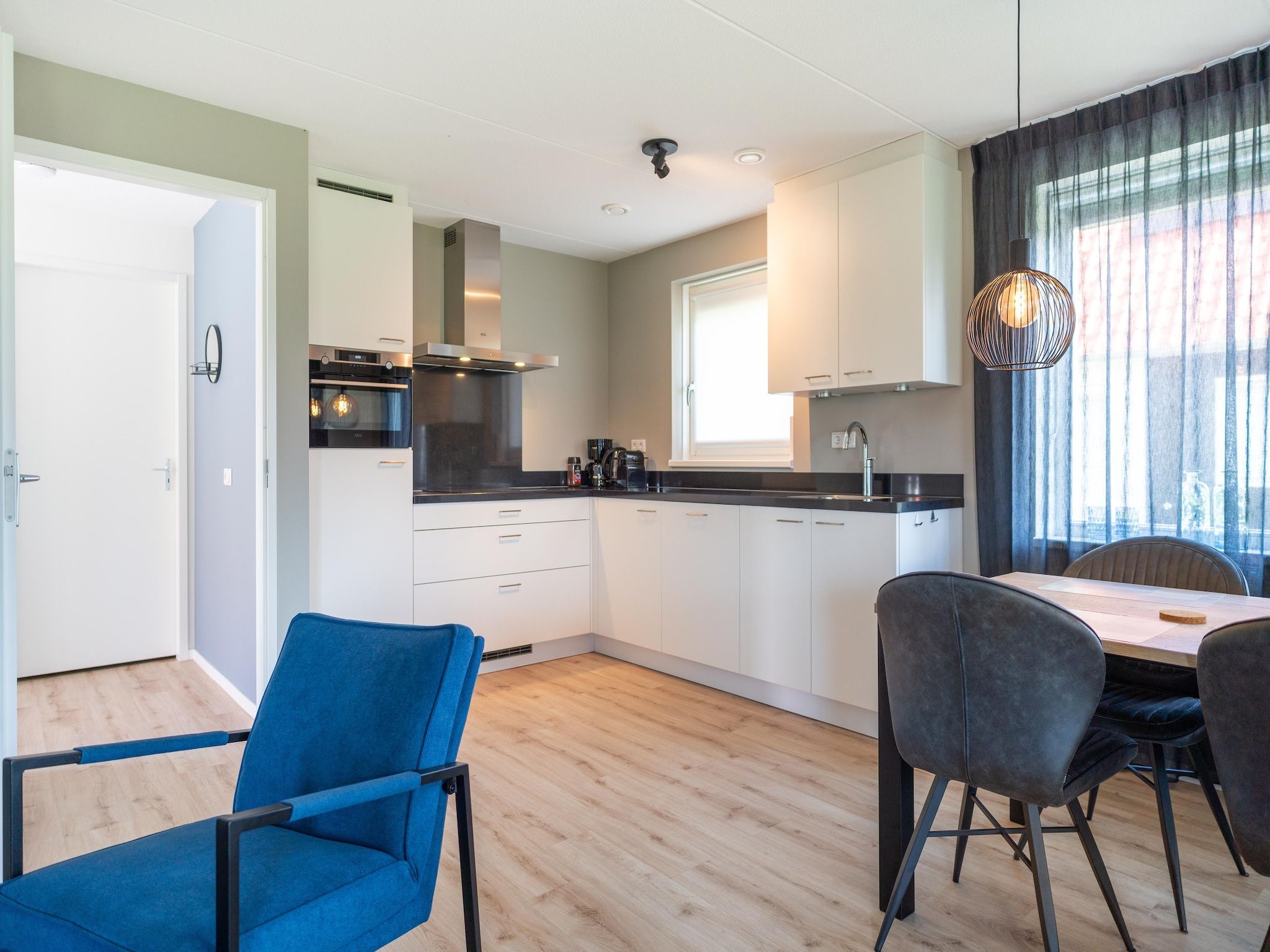 De keuken van De Kievit Huis Nr 36 in Scherpenisse