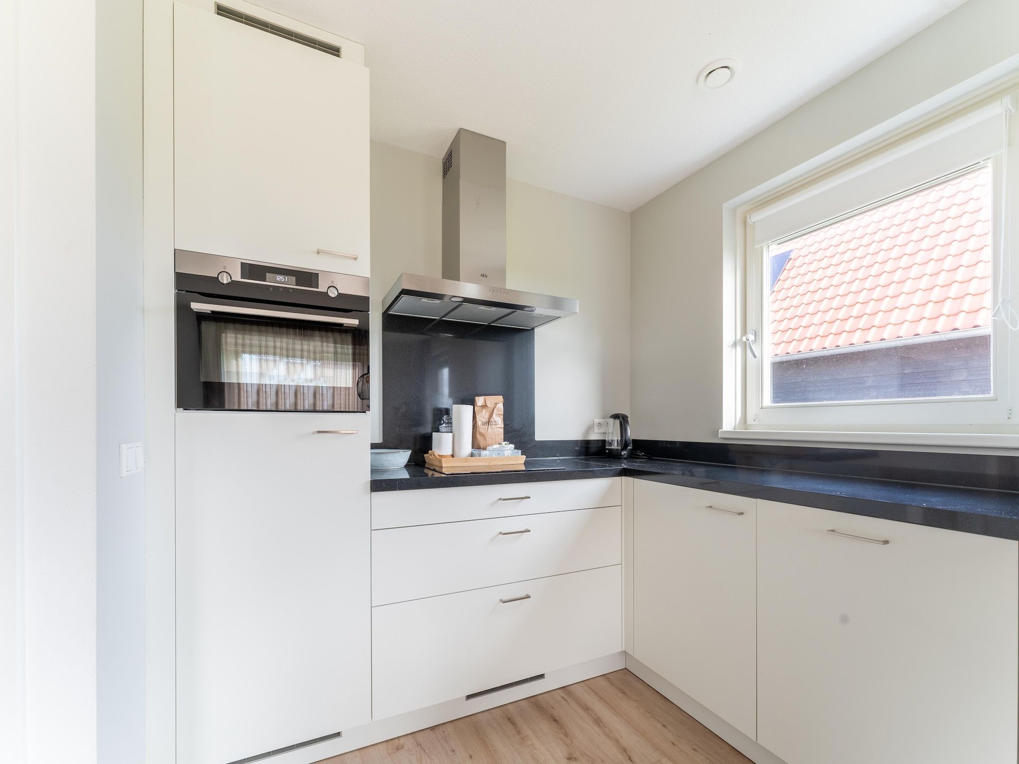 De keuken van De Lepelaar Huis Nr 13 in Scherpenisse