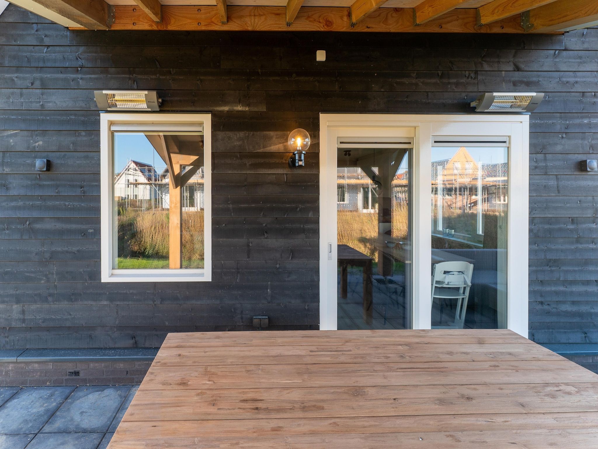 Het terras van De Merel Huis  Nr 44 in Scherpenisse