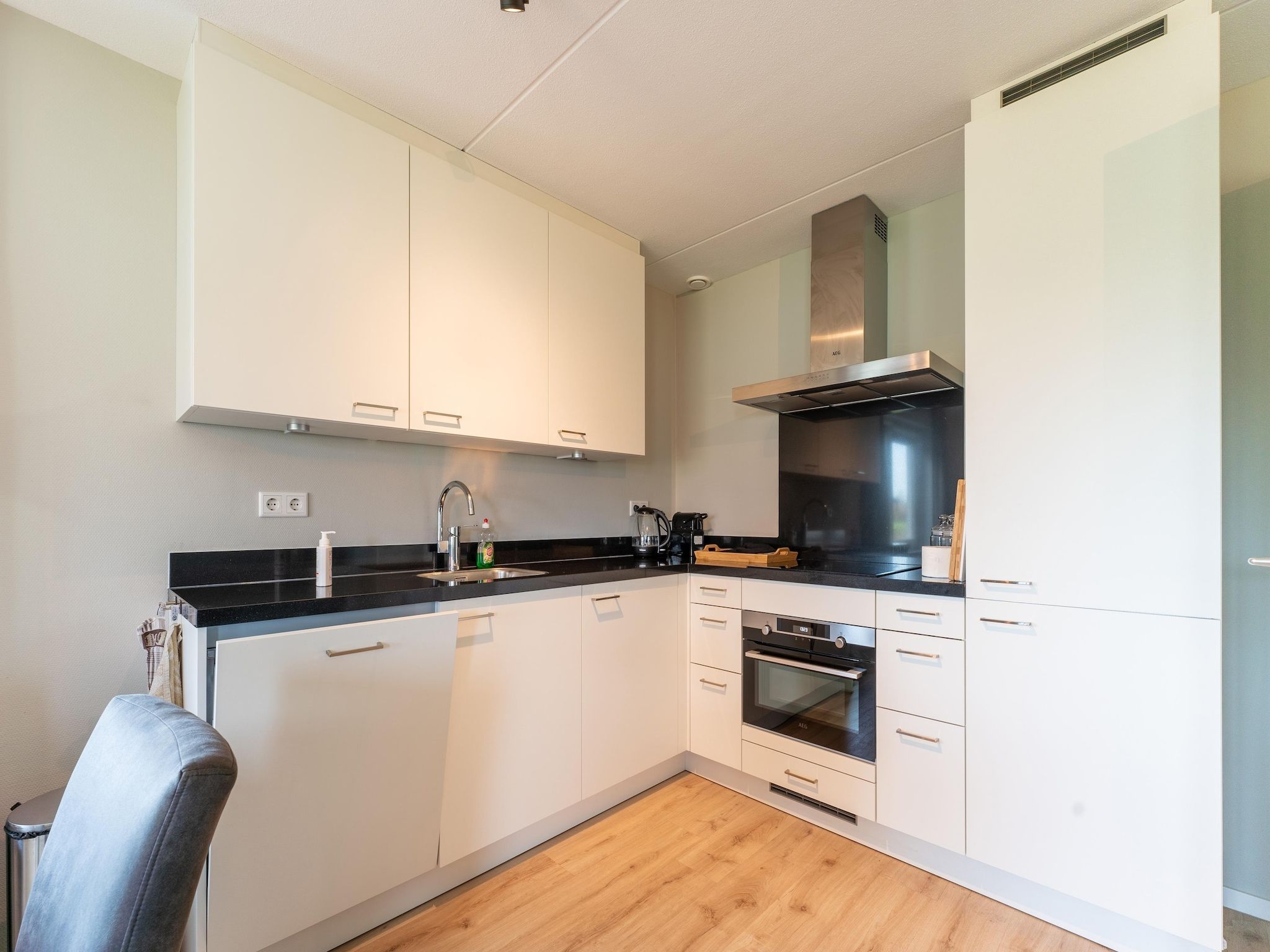 De keuken van De Reiger Huis Nr 46 in Scherpenisse