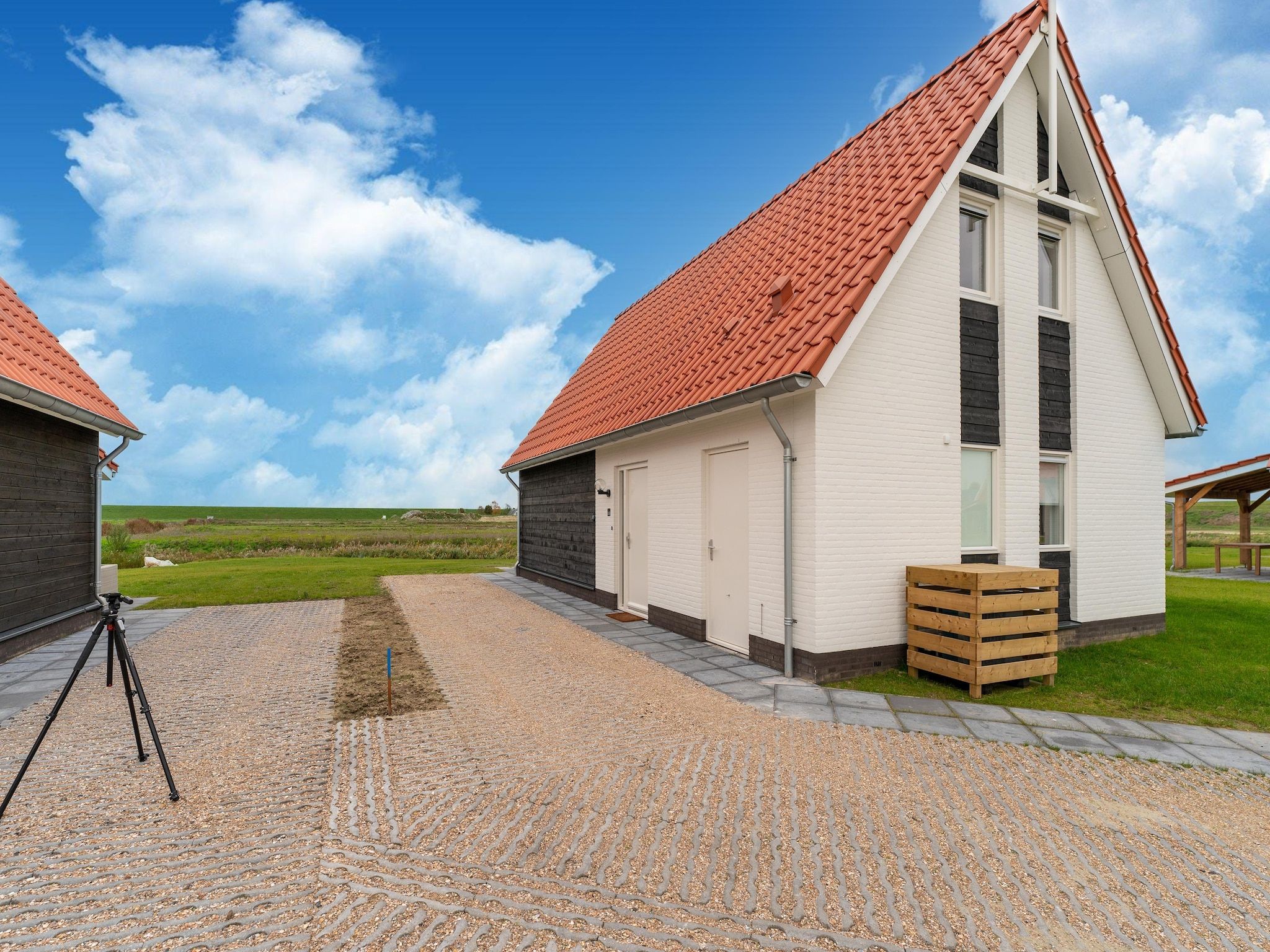 De buitenkant van De Albatros Huis Nr 49 in Scherpenisse