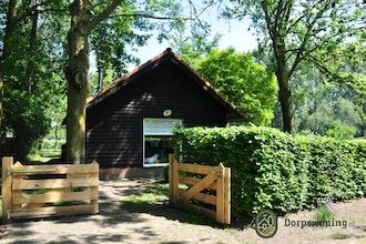 Vakantiehuis in Leende met Hottub & Tuin in Leende