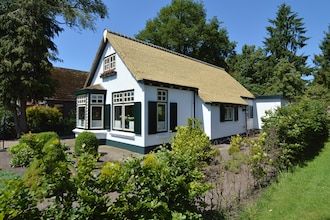 Vakantiehuis in Nijeberkoop bij Park in Nijeberkoop