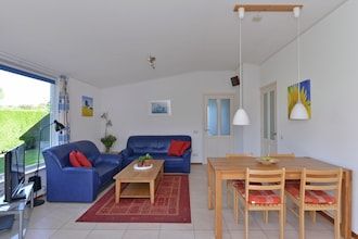 Bungalow bij Veerse Meer en Strand in Kamperland