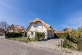 Villa in Domburg bij Noordzeestrand in Domburg
