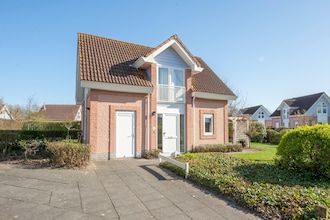 Villa in Nederland dicht bij het strand in Kamperland