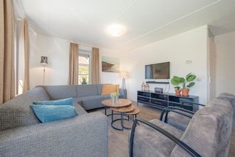 Villa op 1 km van het strand in Kamperland