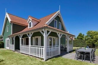 Villa aan het water in Aquadelta in Bruinisse