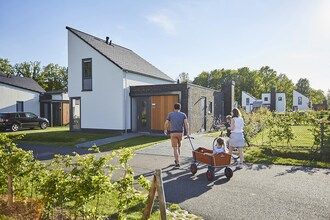 Bungalow in Limburg met Privé Speeltuin in Roggel