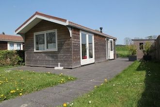 Huisdiervriendelijke bungalow in Warmenhuizen
