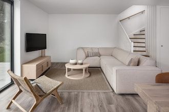 Luxe villa met wijnklimaatkast in Wolphaartsdijk