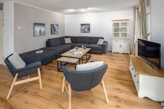 Villa in Banjaard bij Noordzeestrand in Kamperland