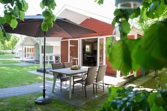 Lodge in Brabant met overdekt terras in Oirschot